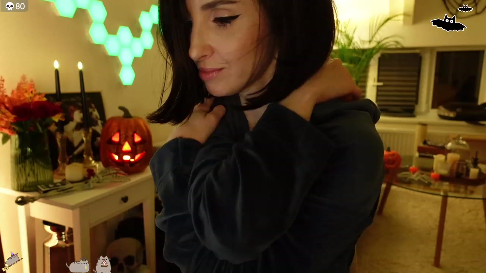 Gallery image thumbnail from Maddie's myfreecams stream on, 10/16/2023, 03:16 image 13 of 20