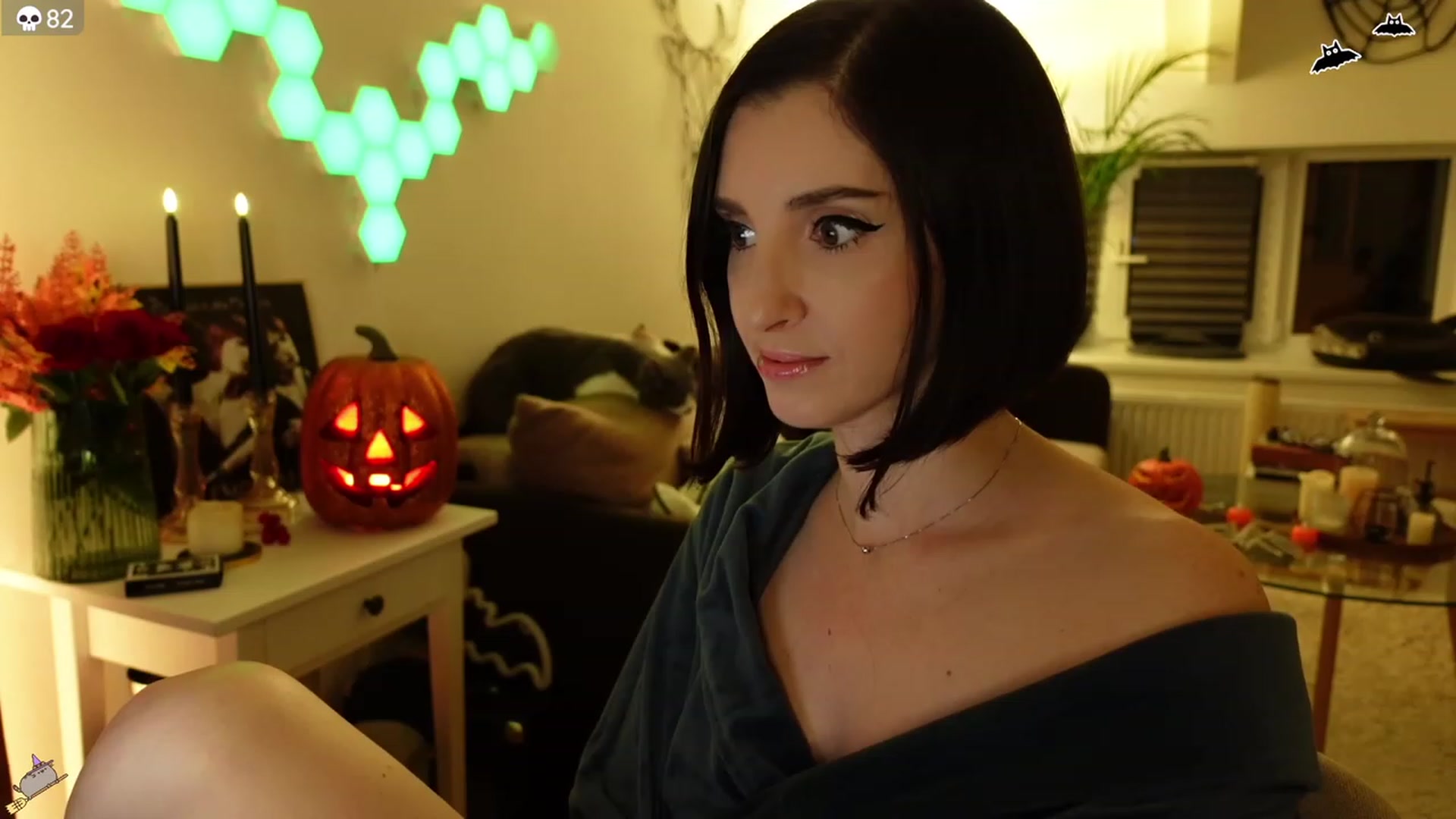 Gallery image thumbnail from Maddie's myfreecams stream on, 10/16/2023, 03:16 image 7 of 20
