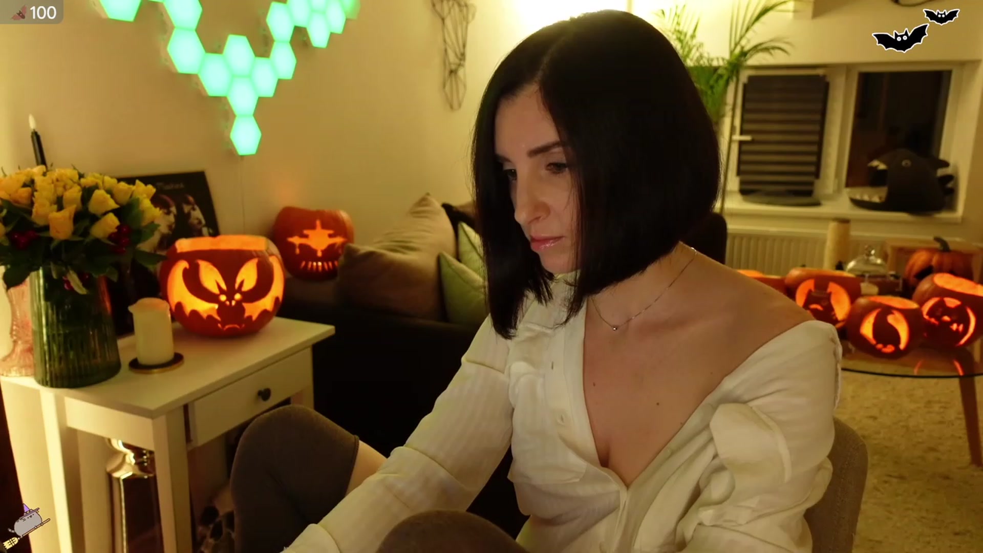 Gallery image thumbnail from Maddie's myfreecams stream on, 10/23/2023, 02:00 image 3 of 20