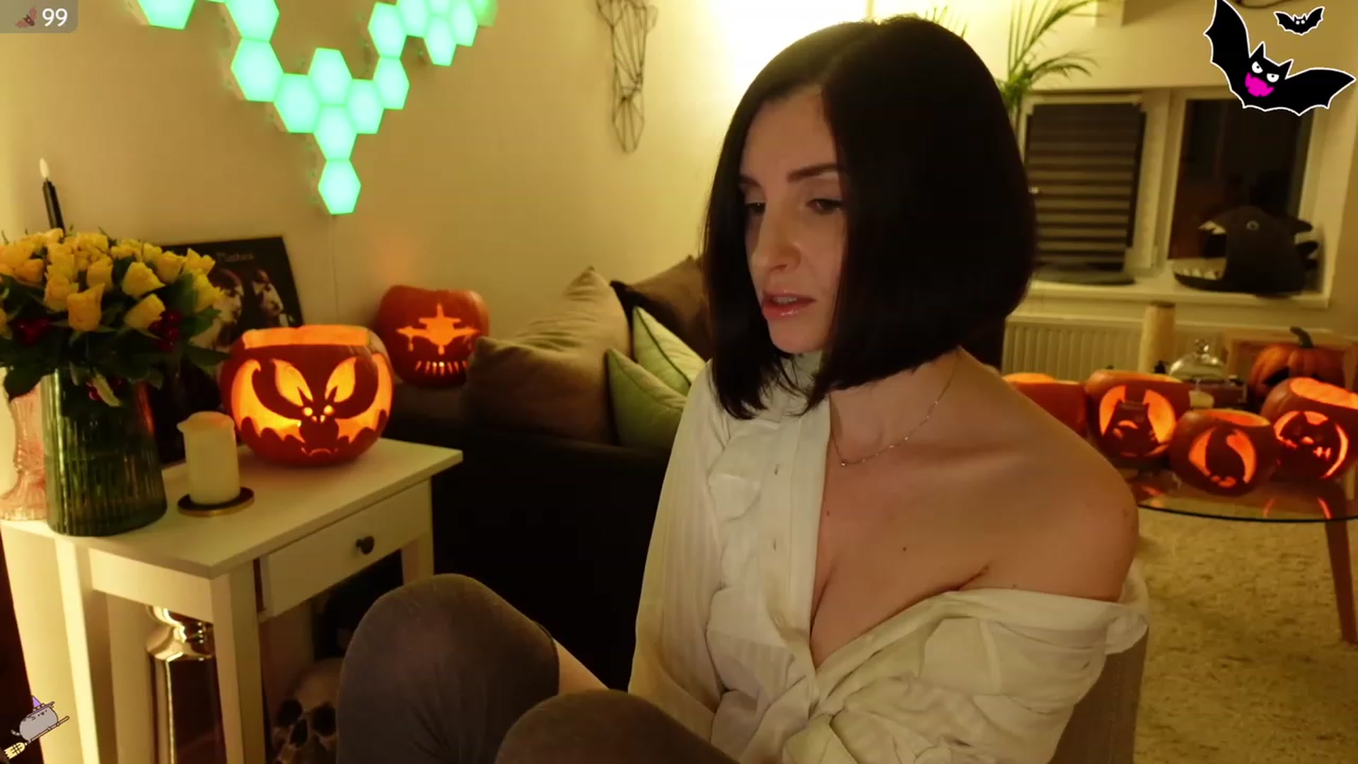 Gallery image thumbnail from Maddie's myfreecams stream on, 10/23/2023, 02:00 image 5 of 20