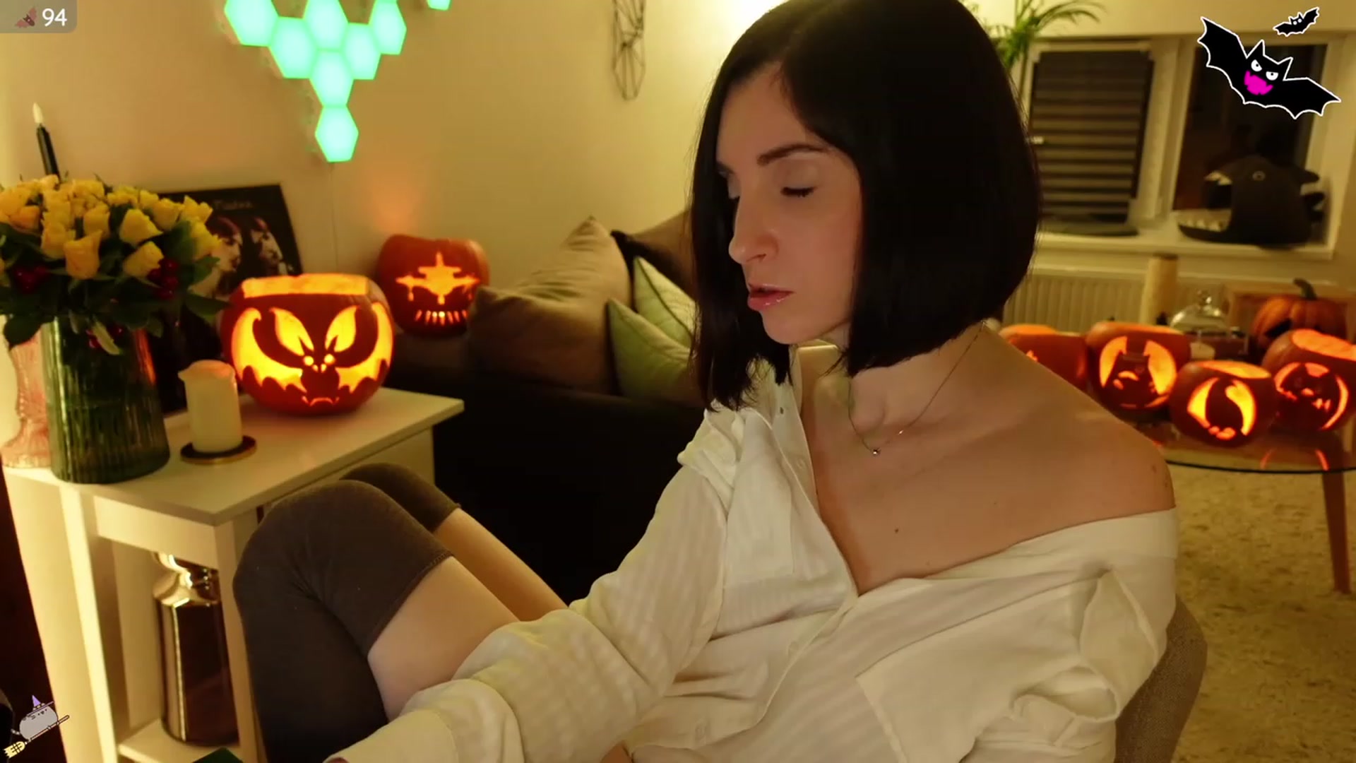 Gallery image thumbnail from Maddie's myfreecams stream on, 10/23/2023, 02:00 image 16 of 20