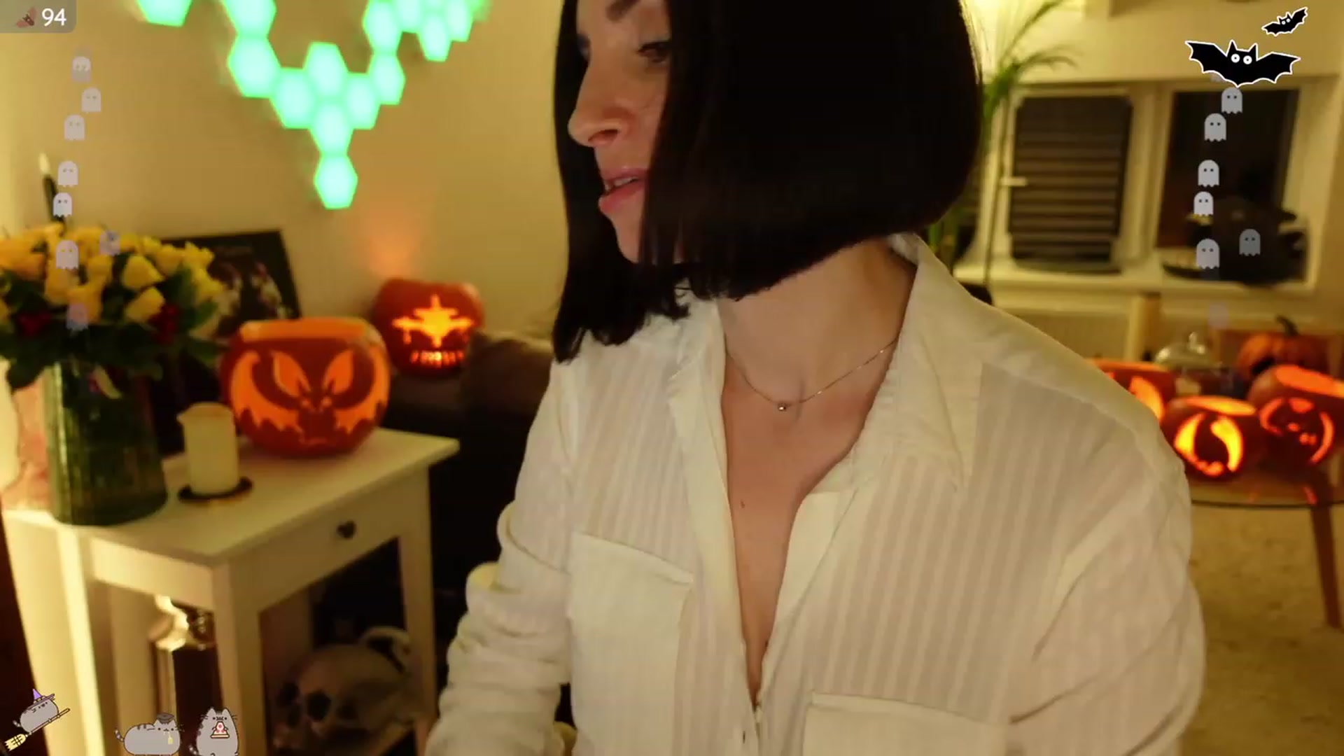 Gallery image thumbnail from Maddie's myfreecams stream on, 10/23/2023, 03:03 image 15 of 20