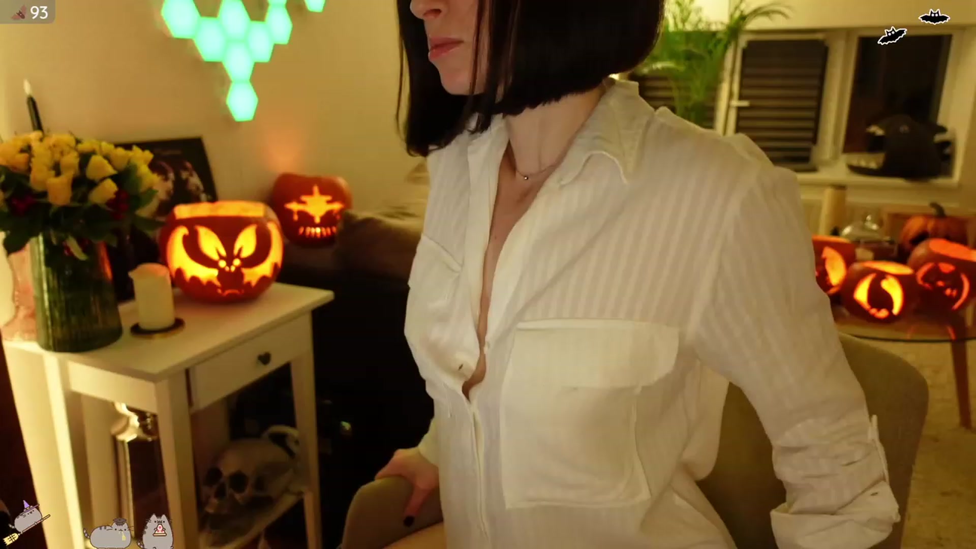 Gallery image thumbnail from Maddie's myfreecams stream on, 10/23/2023, 03:03 image 4 of 20
