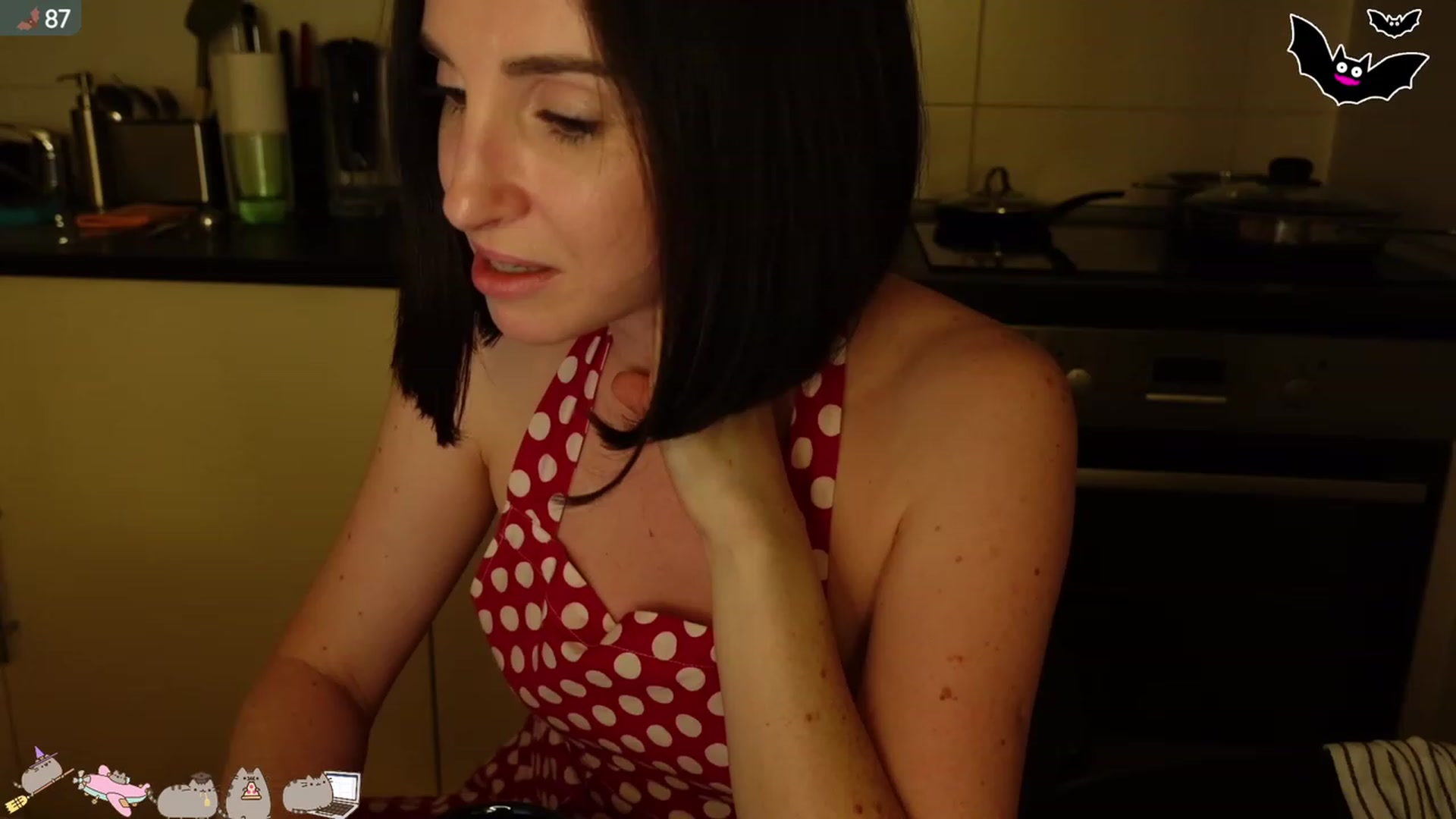 Gallery image thumbnail from Maddie's myfreecams stream on, 10/24/2023, 03:50 image 16 of 20