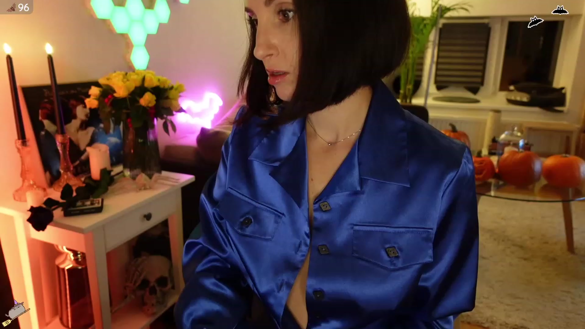 Gallery image thumbnail from Maddie's myfreecams stream on, 10/27/2023, 01:07 image 6 of 20