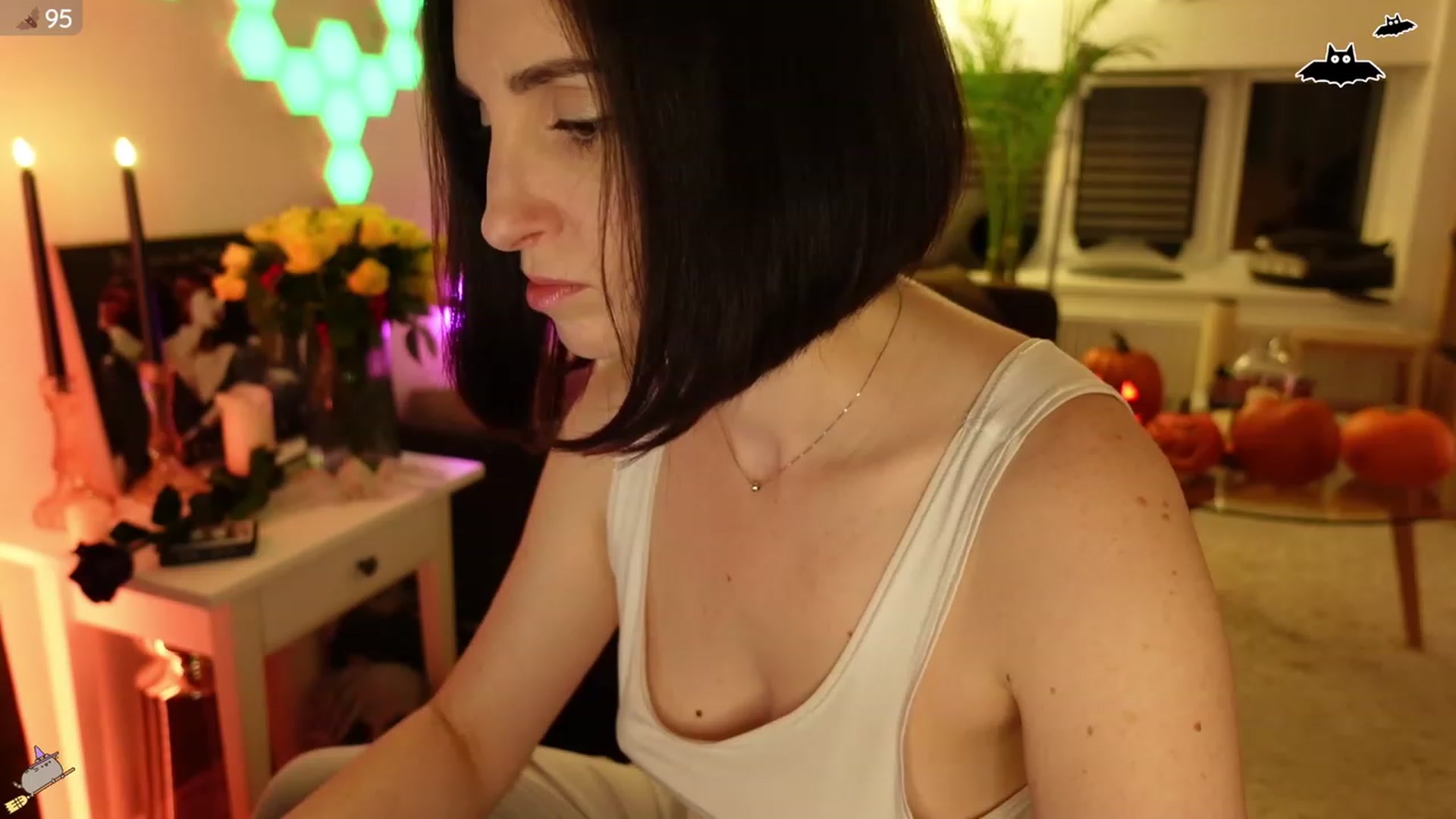 Gallery image thumbnail from Maddie's myfreecams stream on, 10/27/2023, 02:34 image 19 of 20