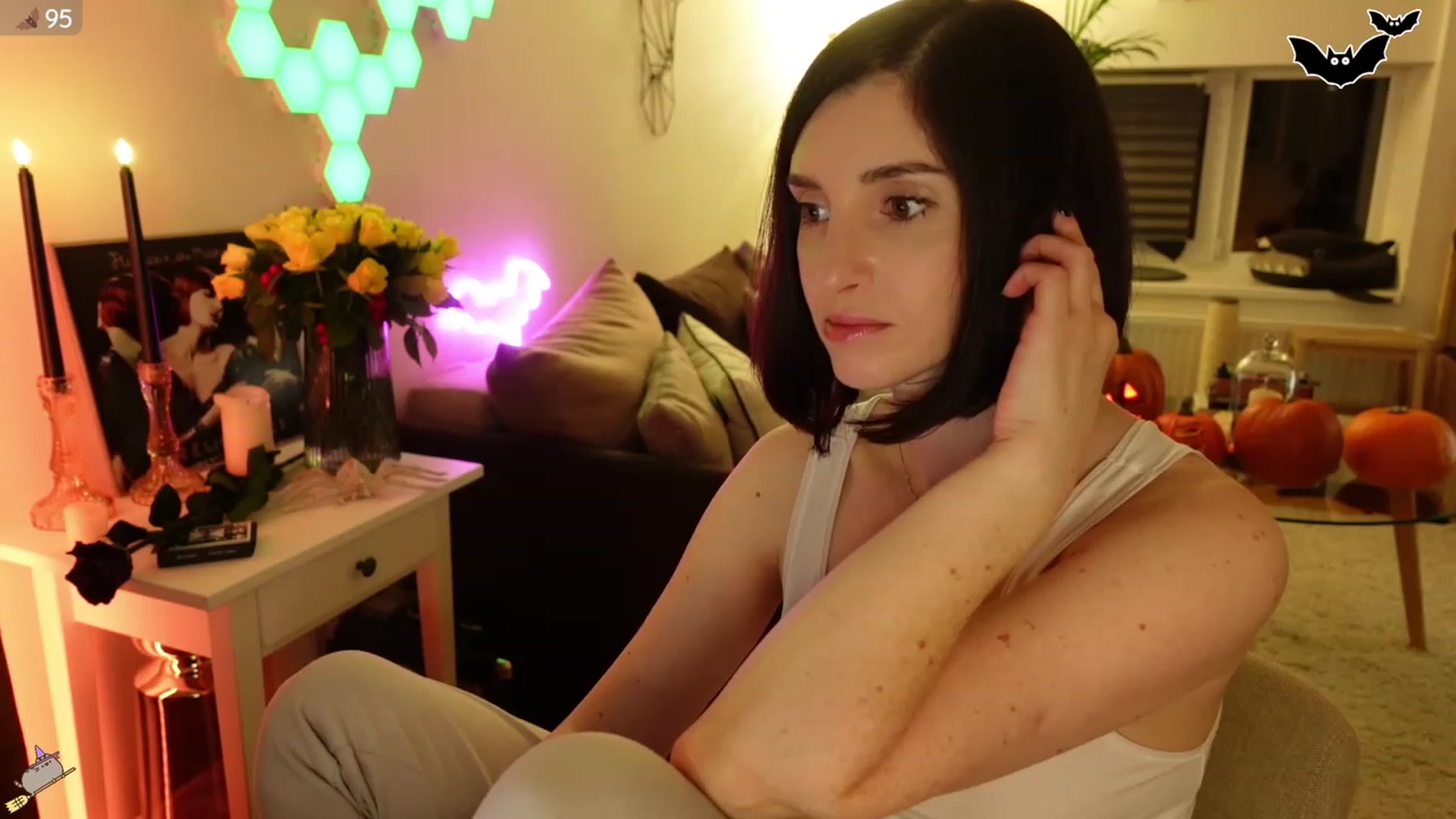 Gallery image thumbnail from Maddie's myfreecams stream on, 10/27/2023, 02:34 image 9 of 20