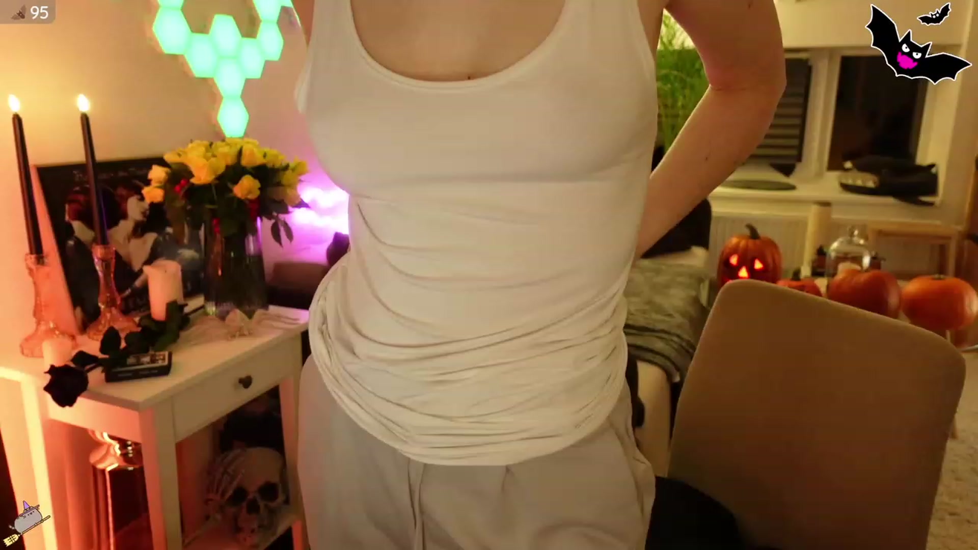 Gallery image thumbnail from Maddie's myfreecams stream on, 10/27/2023, 02:56 image 16 of 20