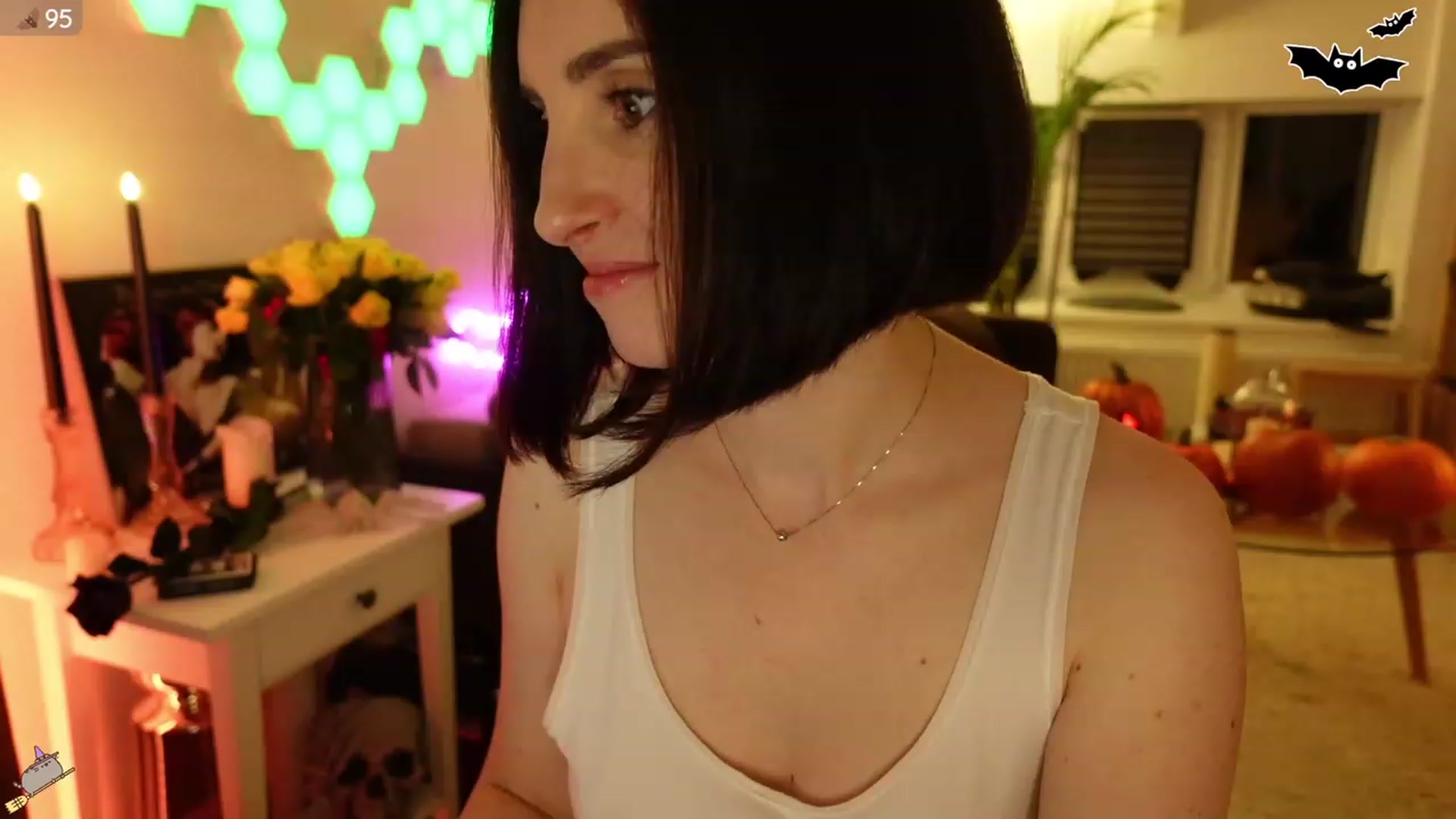Gallery image thumbnail from Maddie's myfreecams stream on, 10/27/2023, 02:56 image 4 of 20