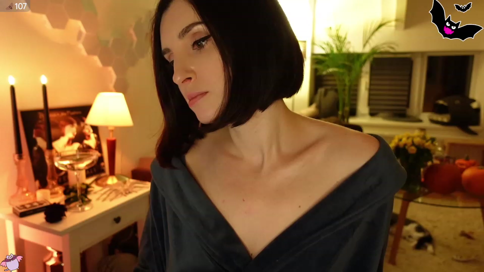 Gallery image thumbnail from Maddie's myfreecams stream on, 10/28/2023, 23:38 image 2 of 20