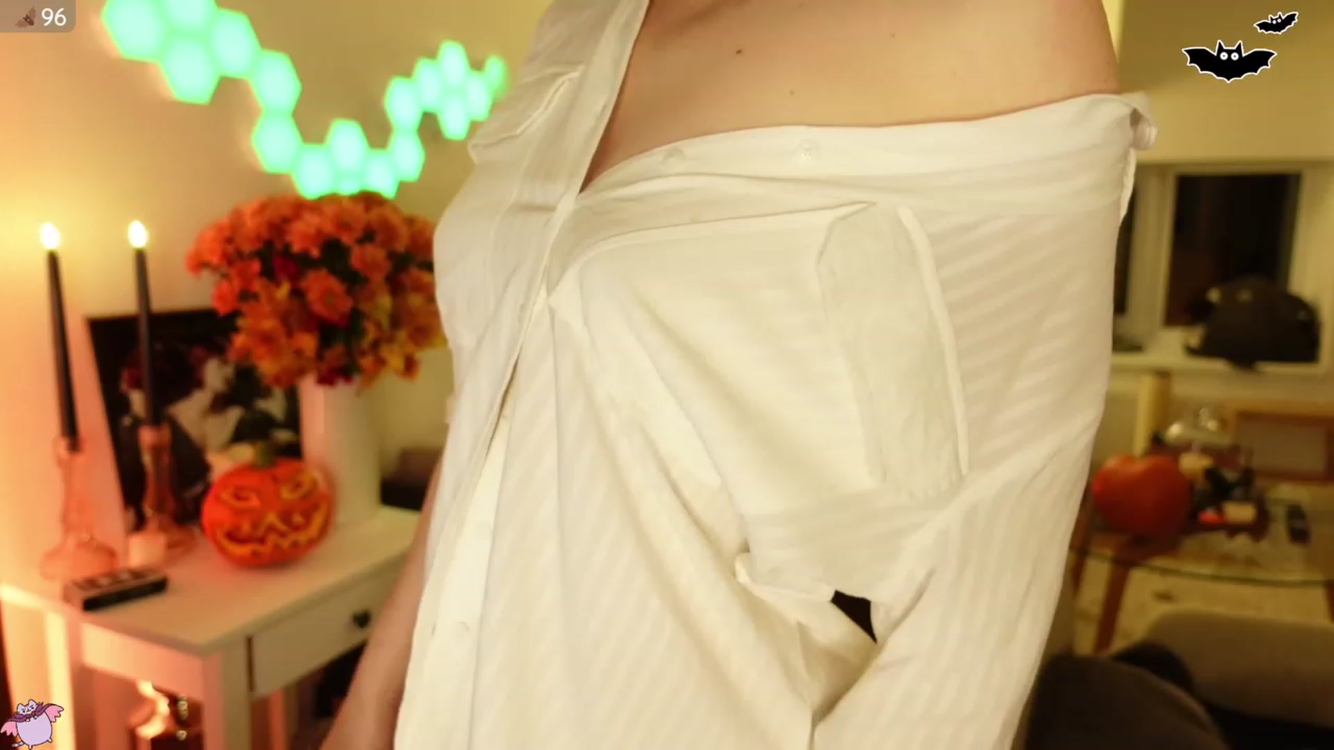 Gallery image thumbnail from Maddie's myfreecams stream on, 10/30/2023, 24:01 image 16 of 20