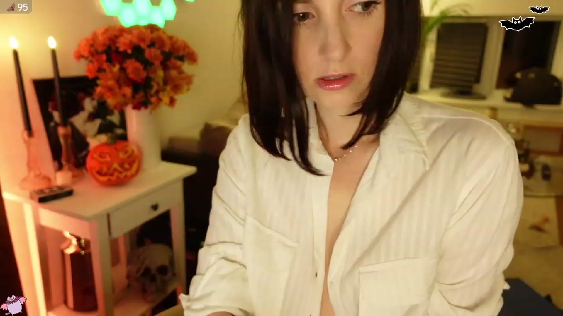 Gallery image thumbnail from Maddie's myfreecams stream on, 10/30/2023, 24:01 image 1 of 20