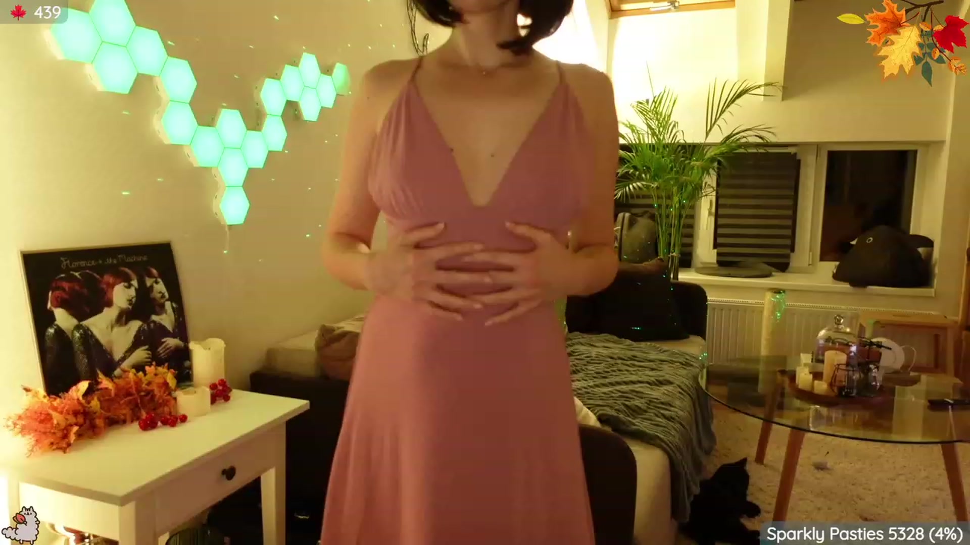 Gallery image thumbnail from Maddie's myfreecams stream on, 11/06/2023, 04:27 image 10 of 20
