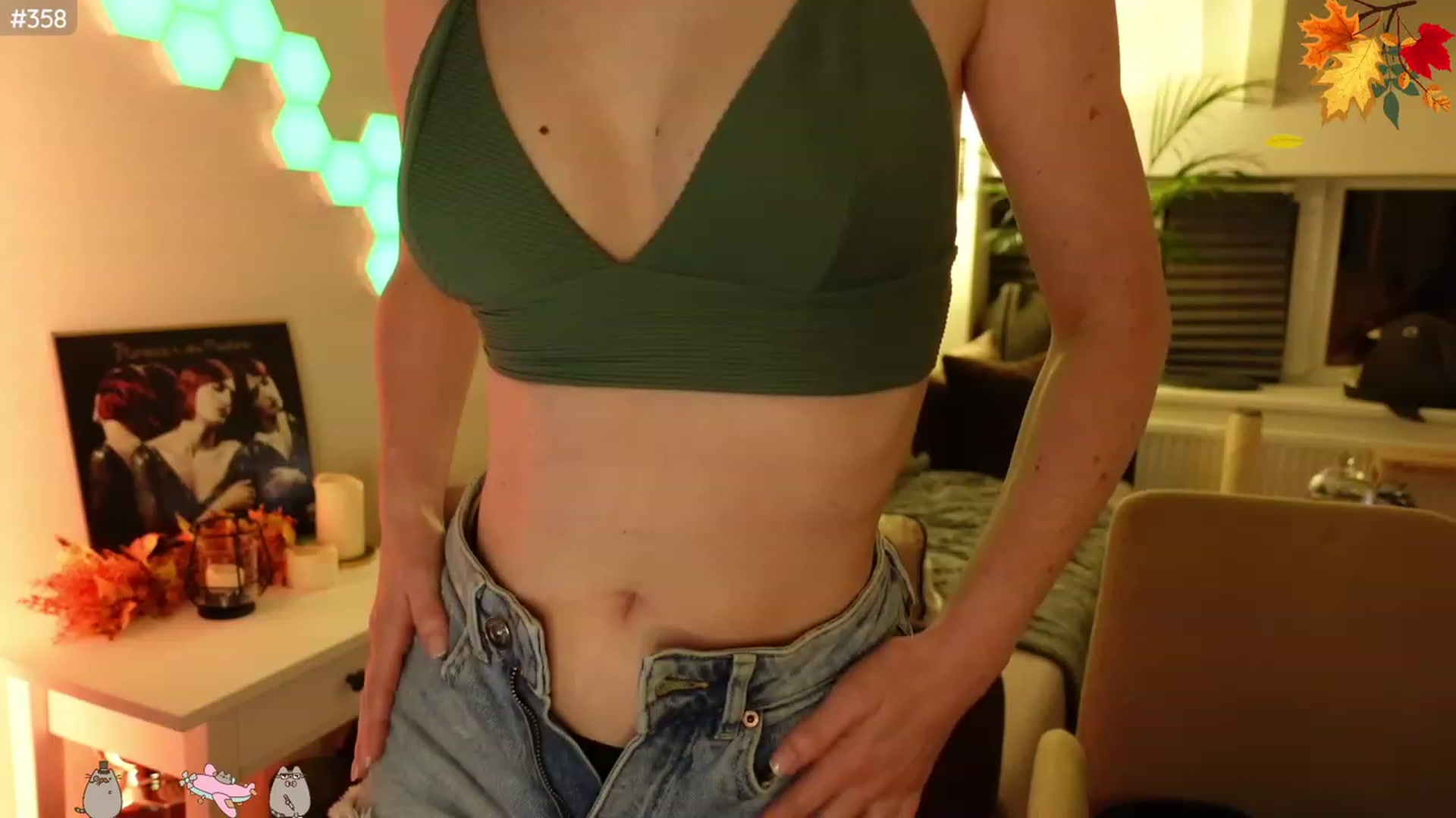 Gallery image thumbnail from Maddie's myfreecams stream on, 11/11/2023, 02:54 image 10 of 20