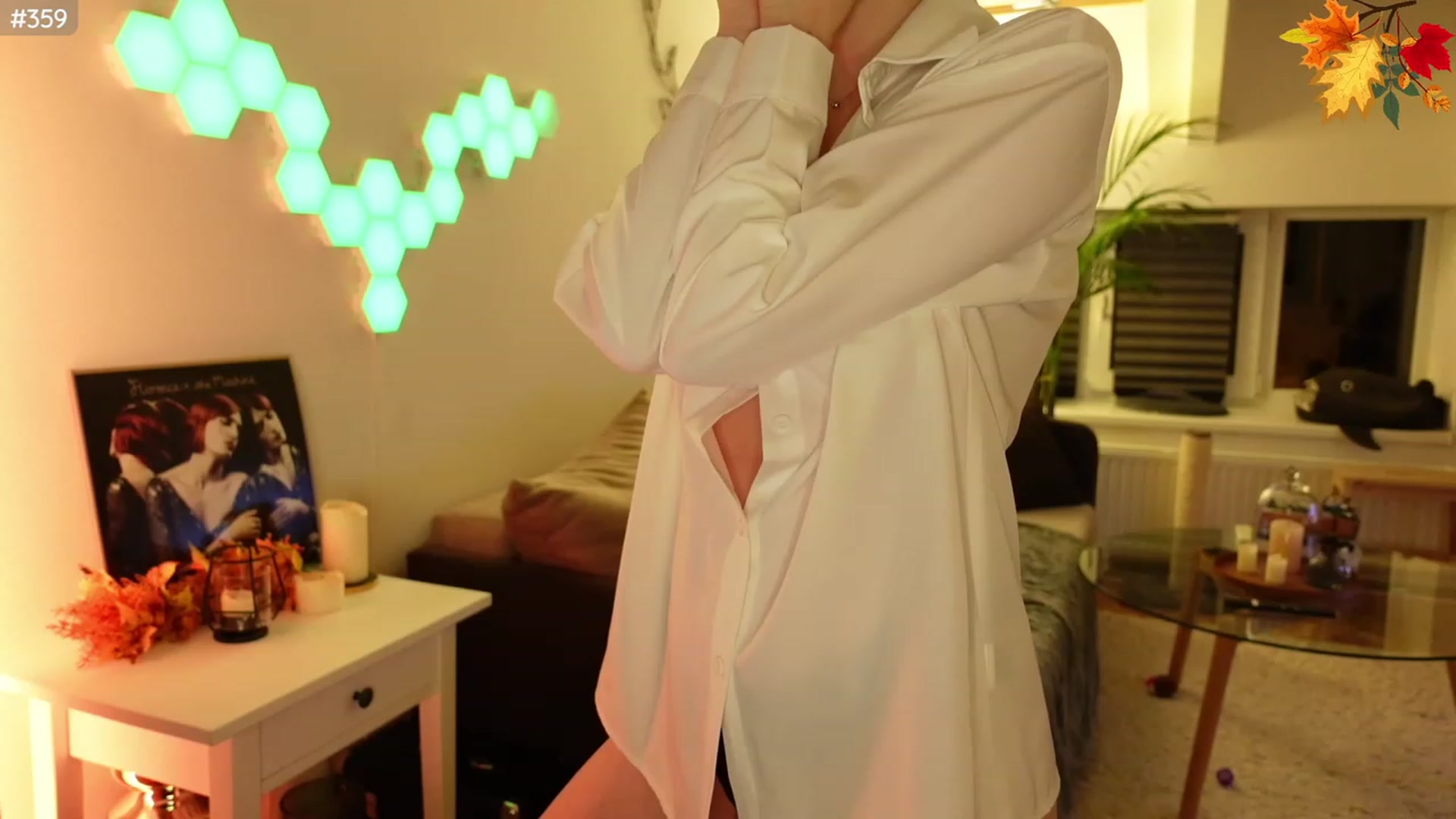 Gallery image thumbnail from Maddie's myfreecams stream on, 11/13/2023, 02:11 image 18 of 20