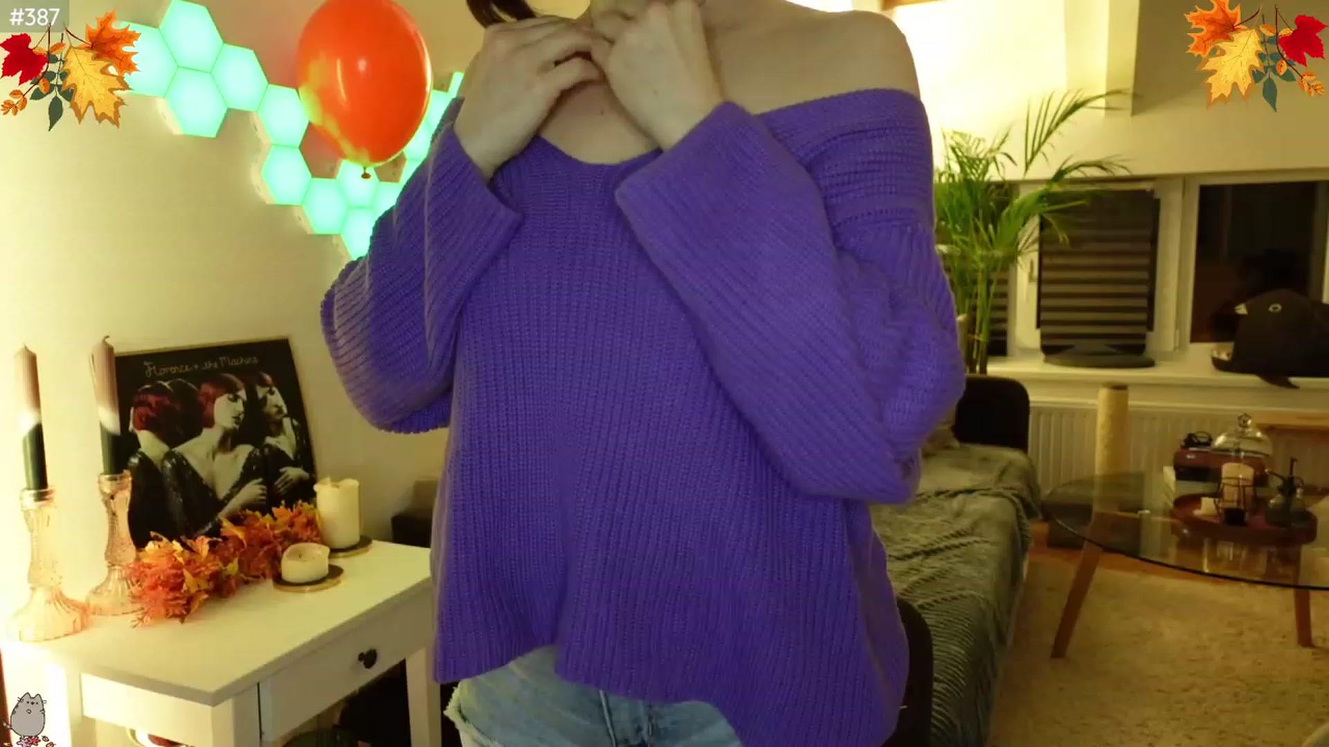 Gallery image thumbnail from Maddie's myfreecams stream on, 11/27/2023, 24:57 image 8 of 20