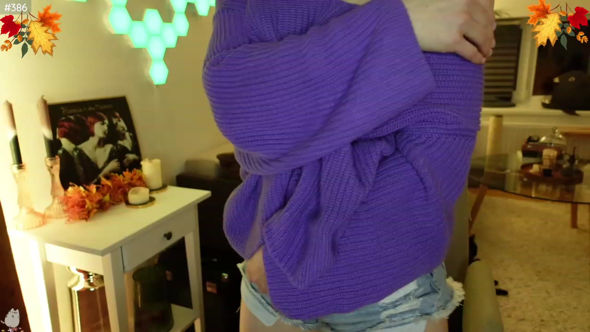 Gallery image thumbnail from Maddie's myfreecams stream on, 11/27/2023, 02:35 image 8 of 20