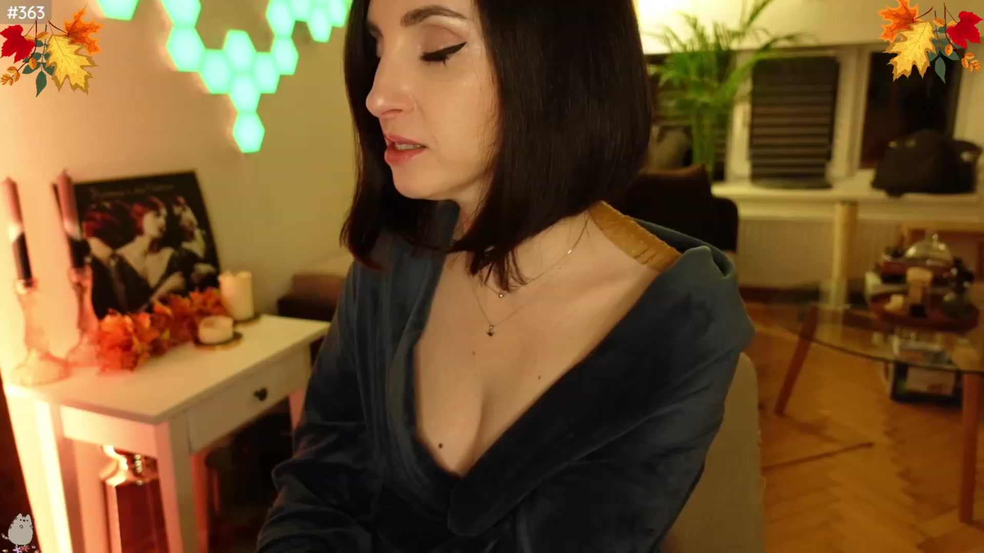 Gallery image thumbnail from Maddie's myfreecams stream on, 11/28/2023, 01:37 image 7 of 20