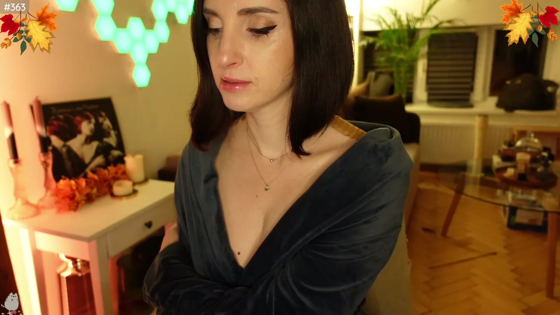 Gallery image thumbnail from Maddie's myfreecams stream on, 11/28/2023, 01:37 image 4 of 20
