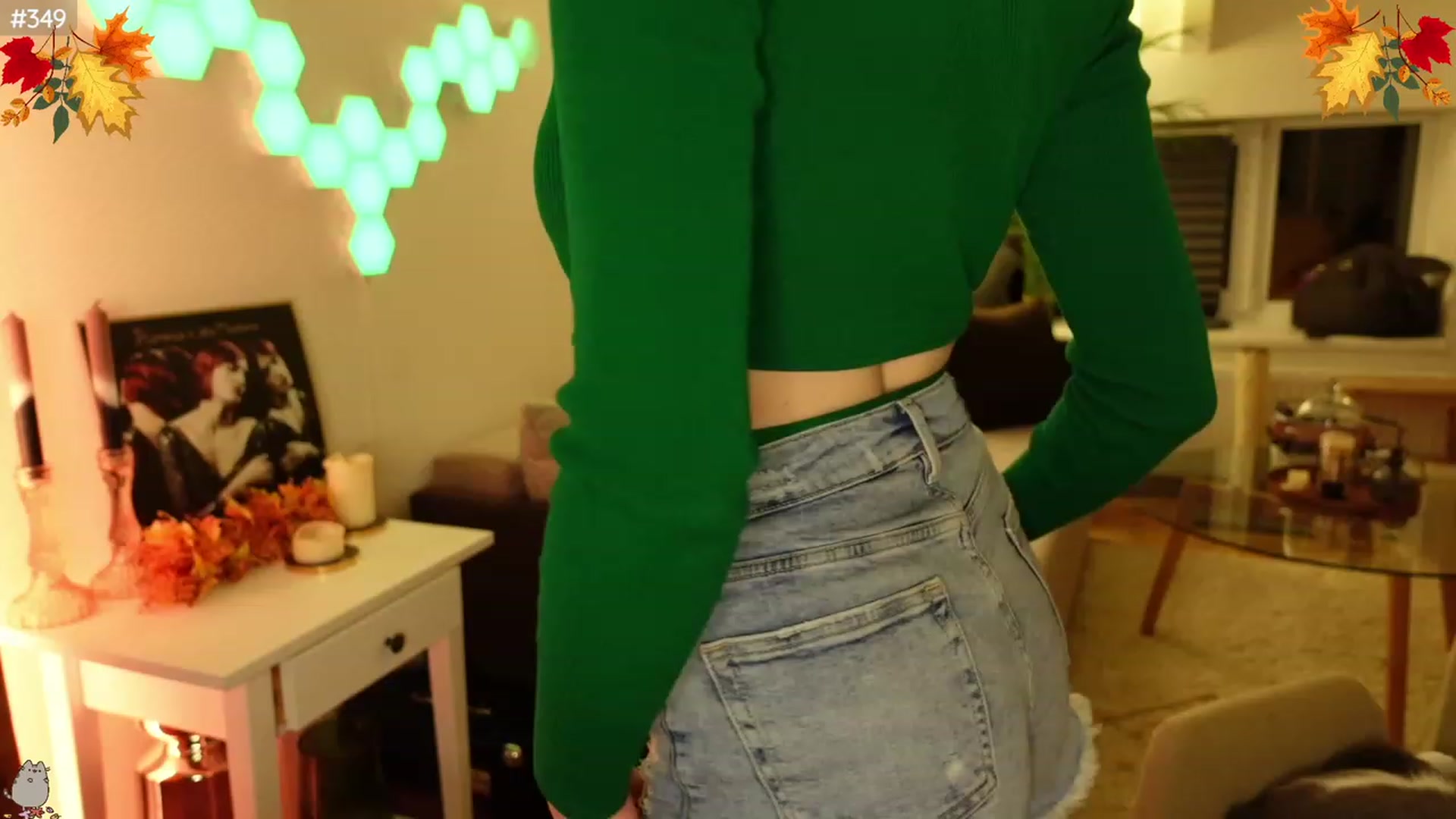 Gallery image thumbnail from Maddie's myfreecams stream on, 11/29/2023, 01:12 image 15 of 20