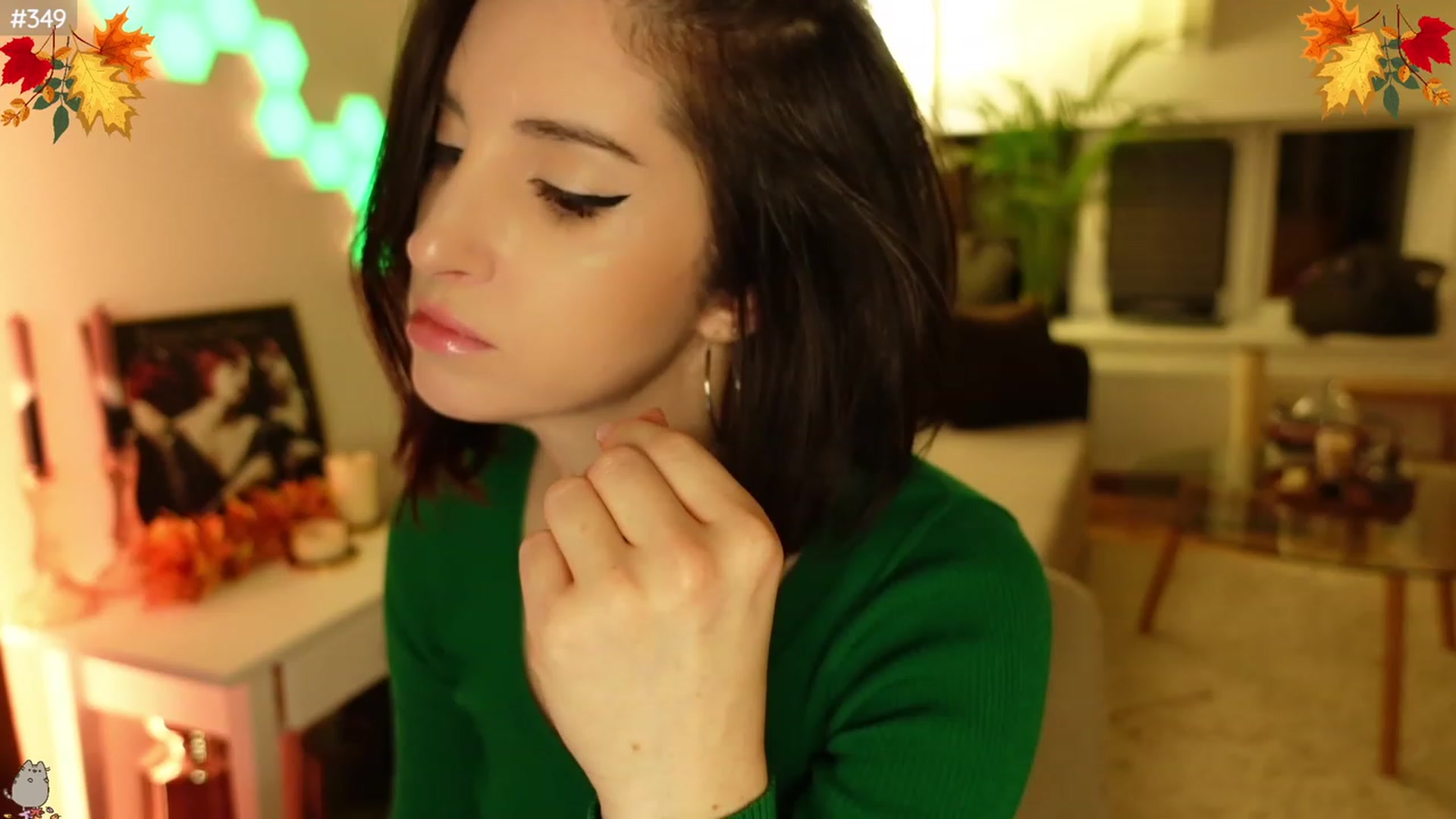Gallery image thumbnail from Maddie's myfreecams stream on, 11/29/2023, 01:12 image 5 of 20