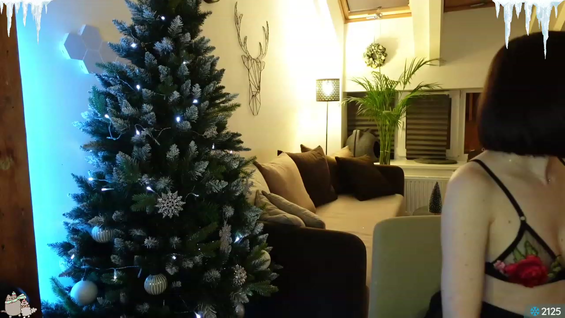 Gallery image thumbnail from Maddie's myfreecams stream on, 12/02/2023, 01:30 image 9 of 20