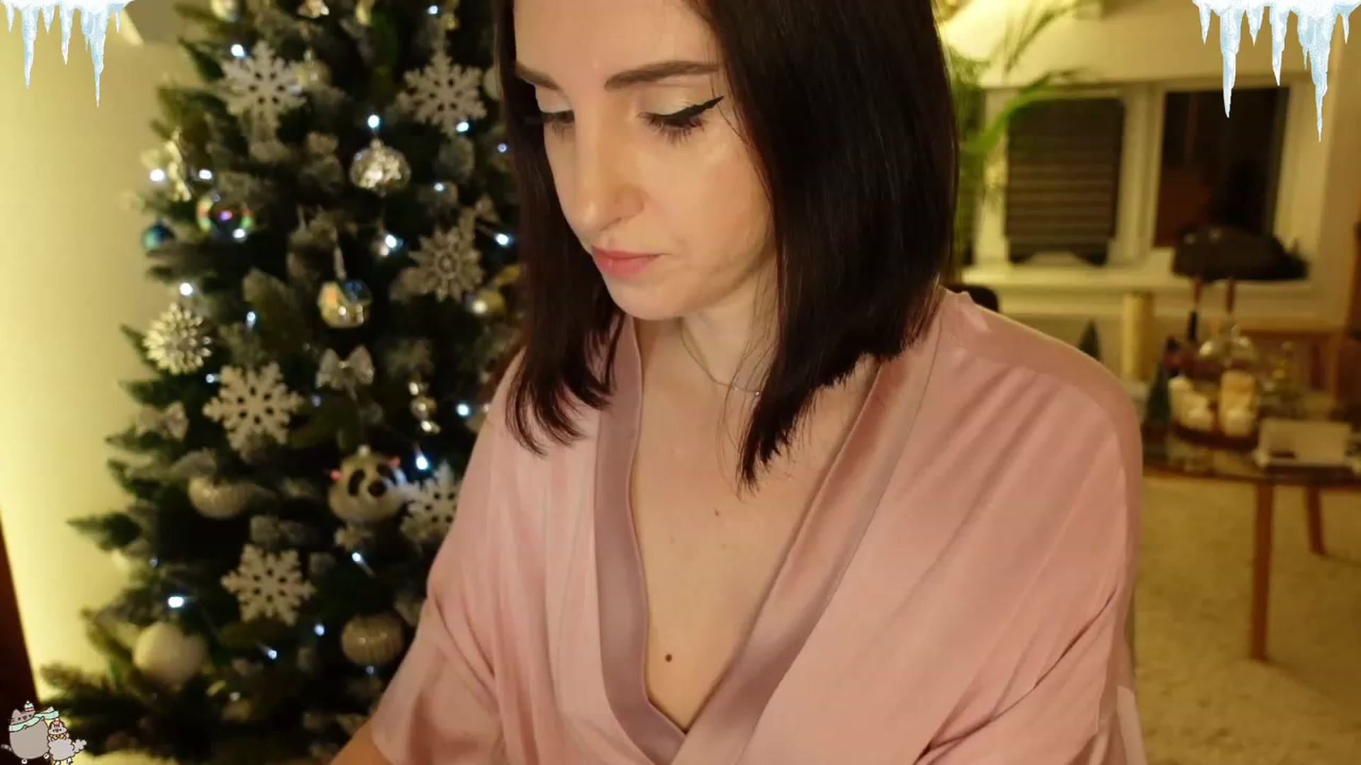 Gallery image thumbnail from Maddie's myfreecams stream on, 12/05/2023, 01:51 image 5 of 20