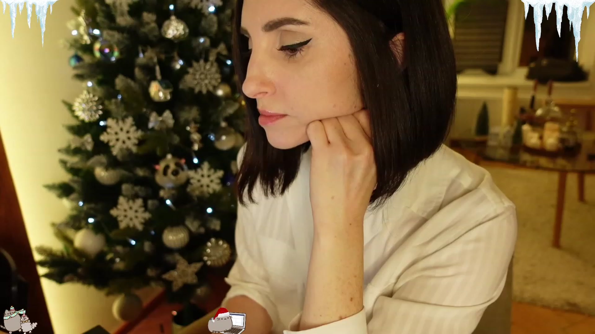 Gallery image thumbnail from Maddie's myfreecams stream on, 12/06/2023, 24:45 image 7 of 20