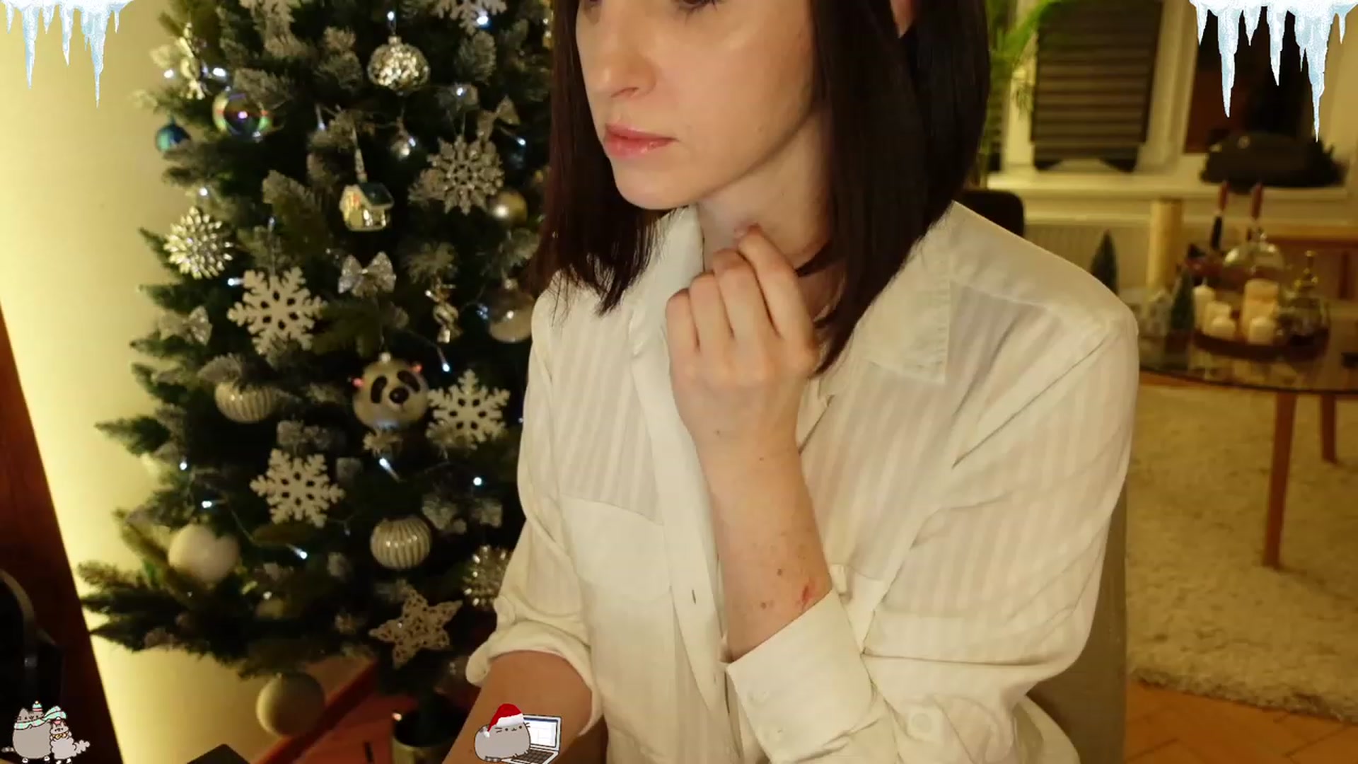 Gallery image thumbnail from Maddie's myfreecams stream on, 12/06/2023, 24:45 image 14 of 20