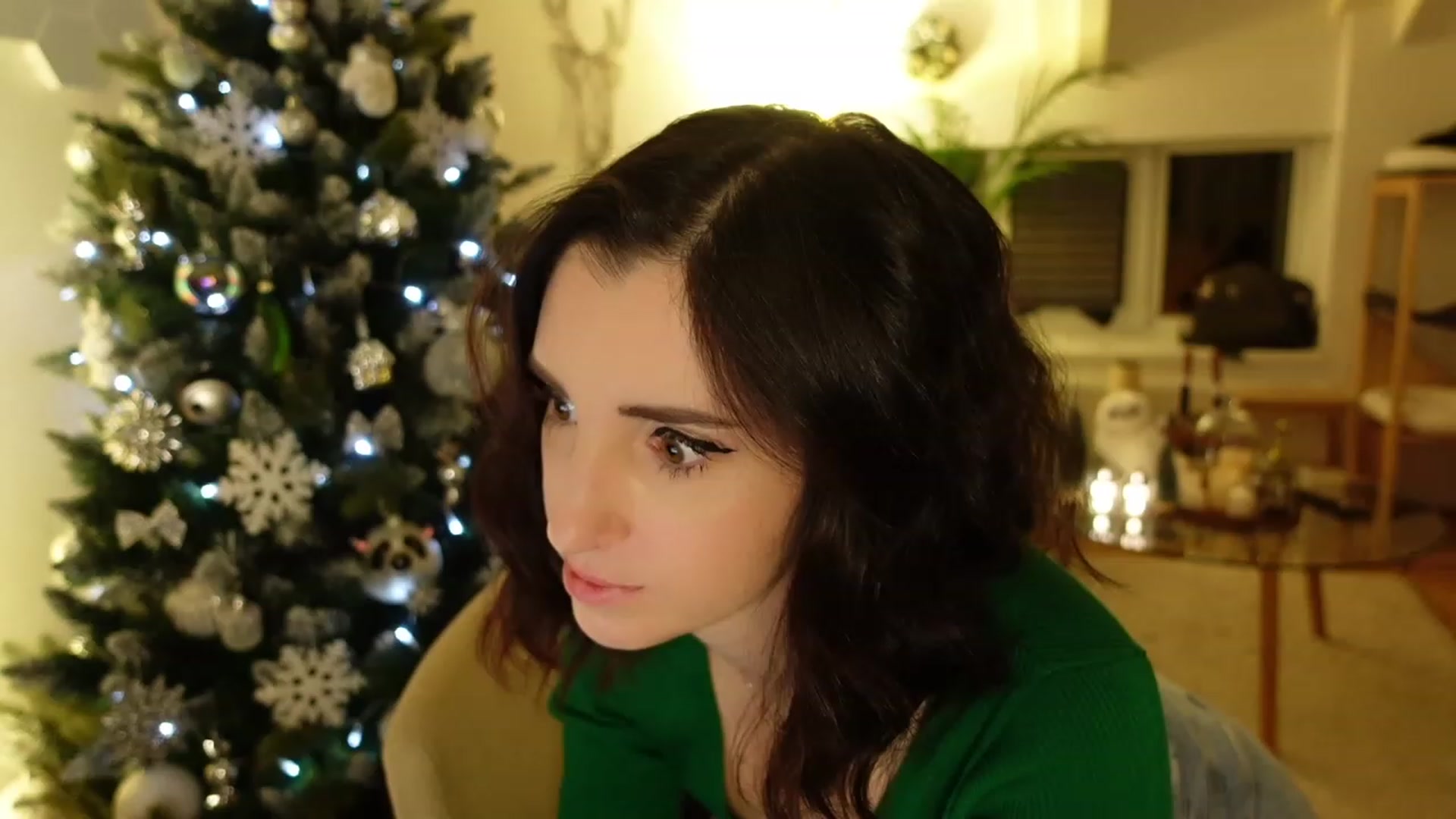 Gallery image thumbnail from Maddie's myfreecams stream on, 12/22/2023, 02:10 image 15 of 20