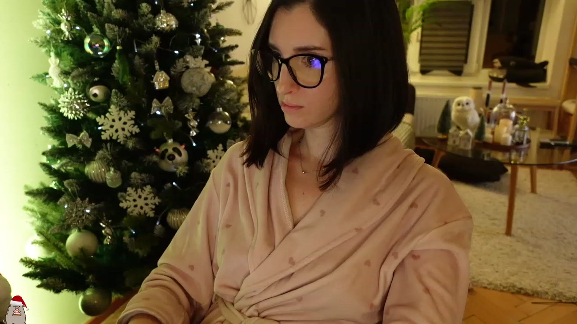 Gallery image thumbnail from Maddie's myfreecams stream on, 12/26/2023, 21:31 image 12 of 20