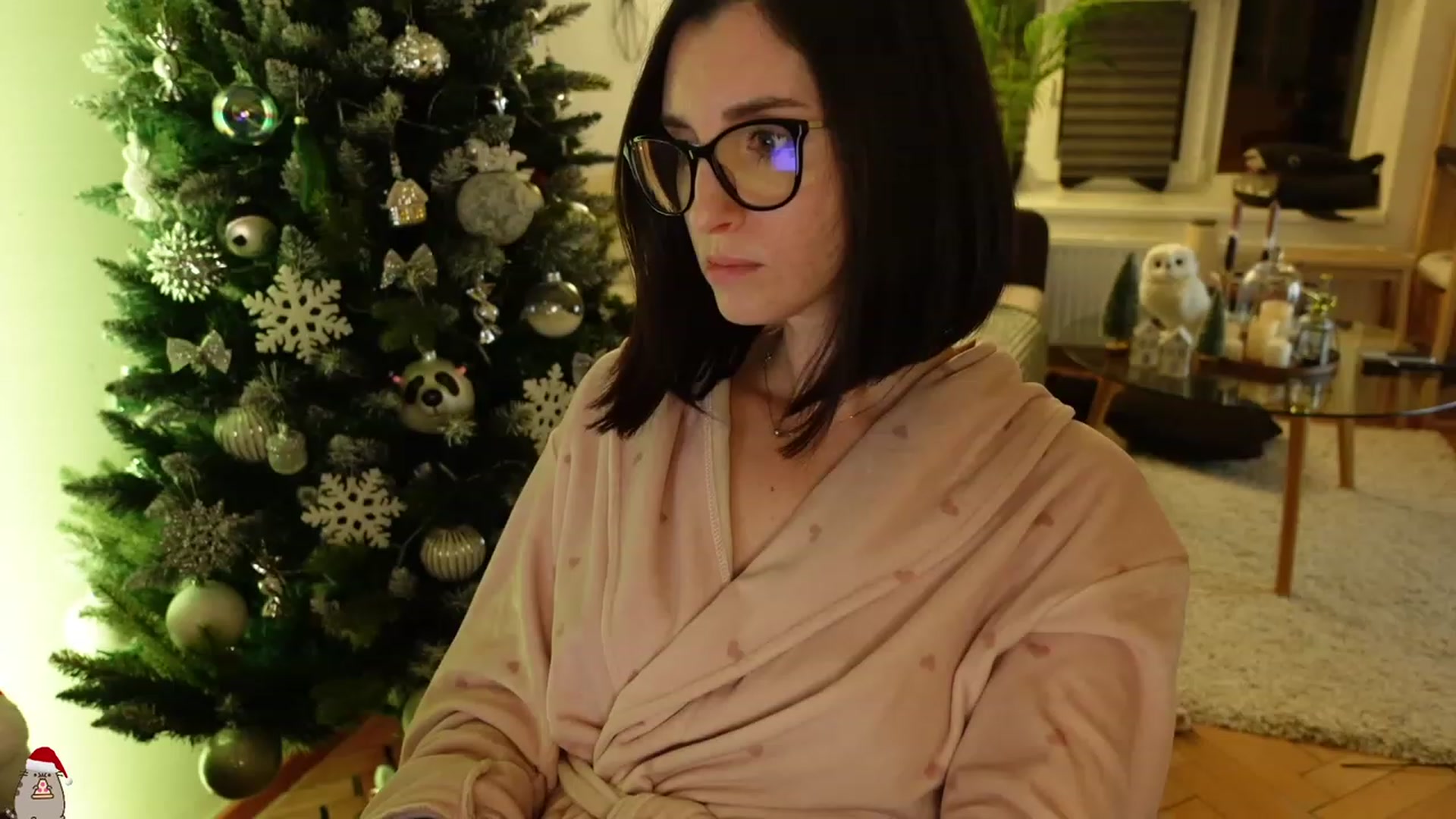 Gallery image thumbnail from Maddie's myfreecams stream on, 12/26/2023, 21:31 image 14 of 20