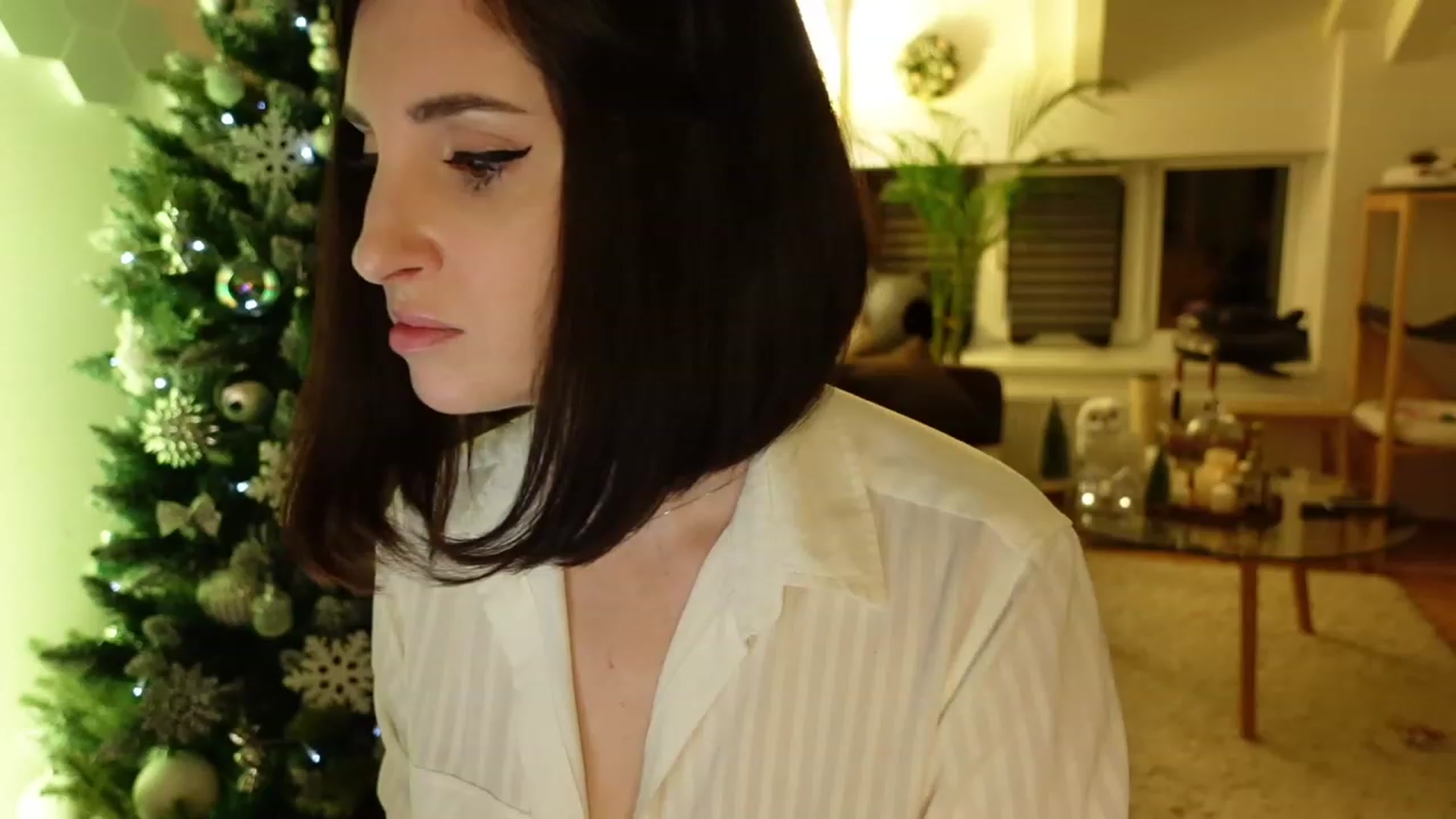 Gallery image thumbnail from Maddie's myfreecams stream on, 12/30/2023, 17:20 image 18 of 20