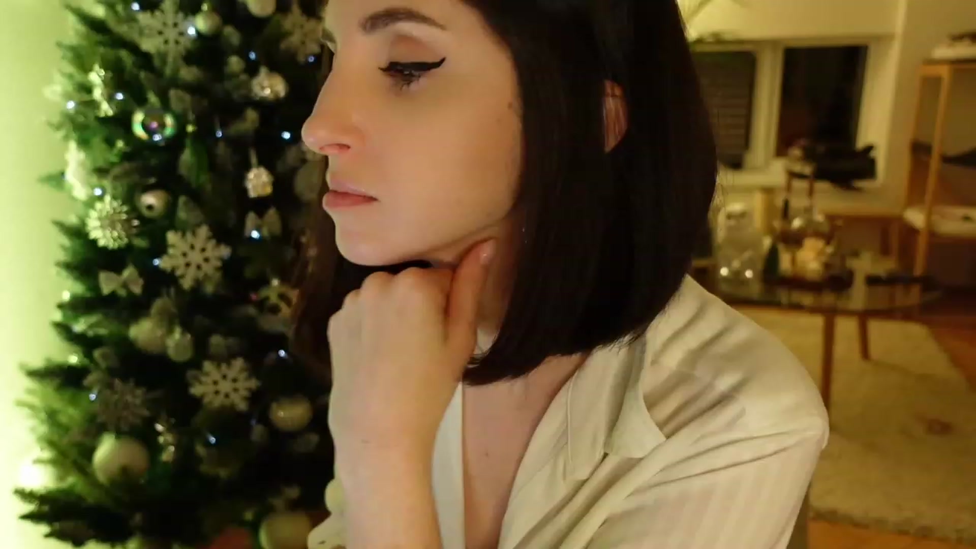 Gallery image thumbnail from Maddie's myfreecams stream on, 12/30/2023, 19:21 image 8 of 20