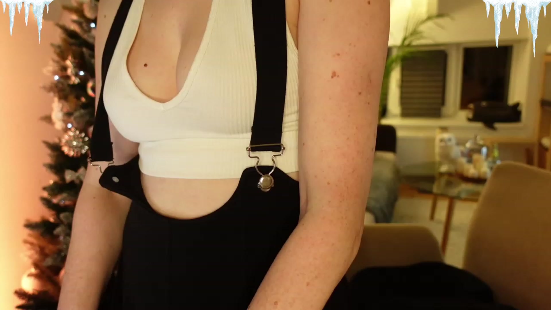 Gallery image thumbnail from Maddie's myfreecams stream on, 01/04/2024, 01:59 image 12 of 20