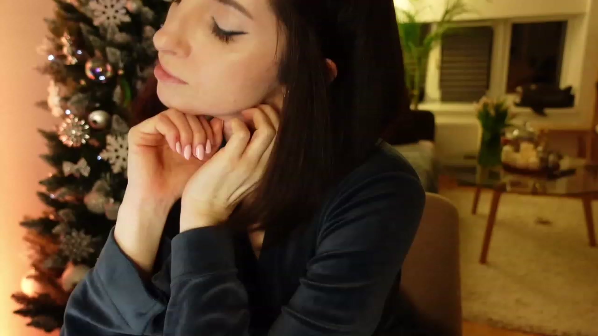 Gallery image thumbnail from Maddie's myfreecams stream on, 01/06/2024, 01:24 image 17 of 20