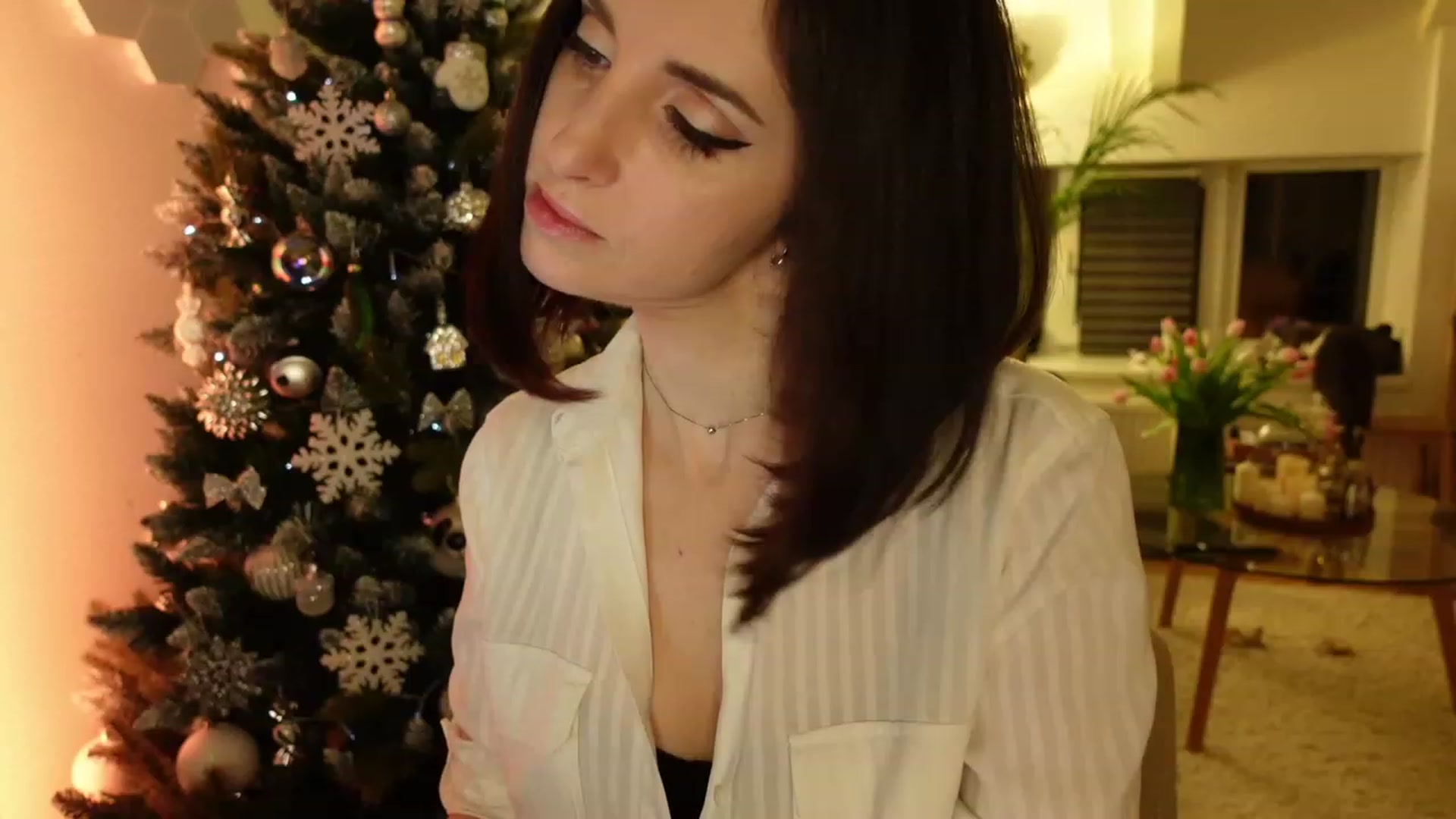 Gallery image thumbnail from Maddie's myfreecams stream on, 01/08/2024, 02:11 image 1 of 20