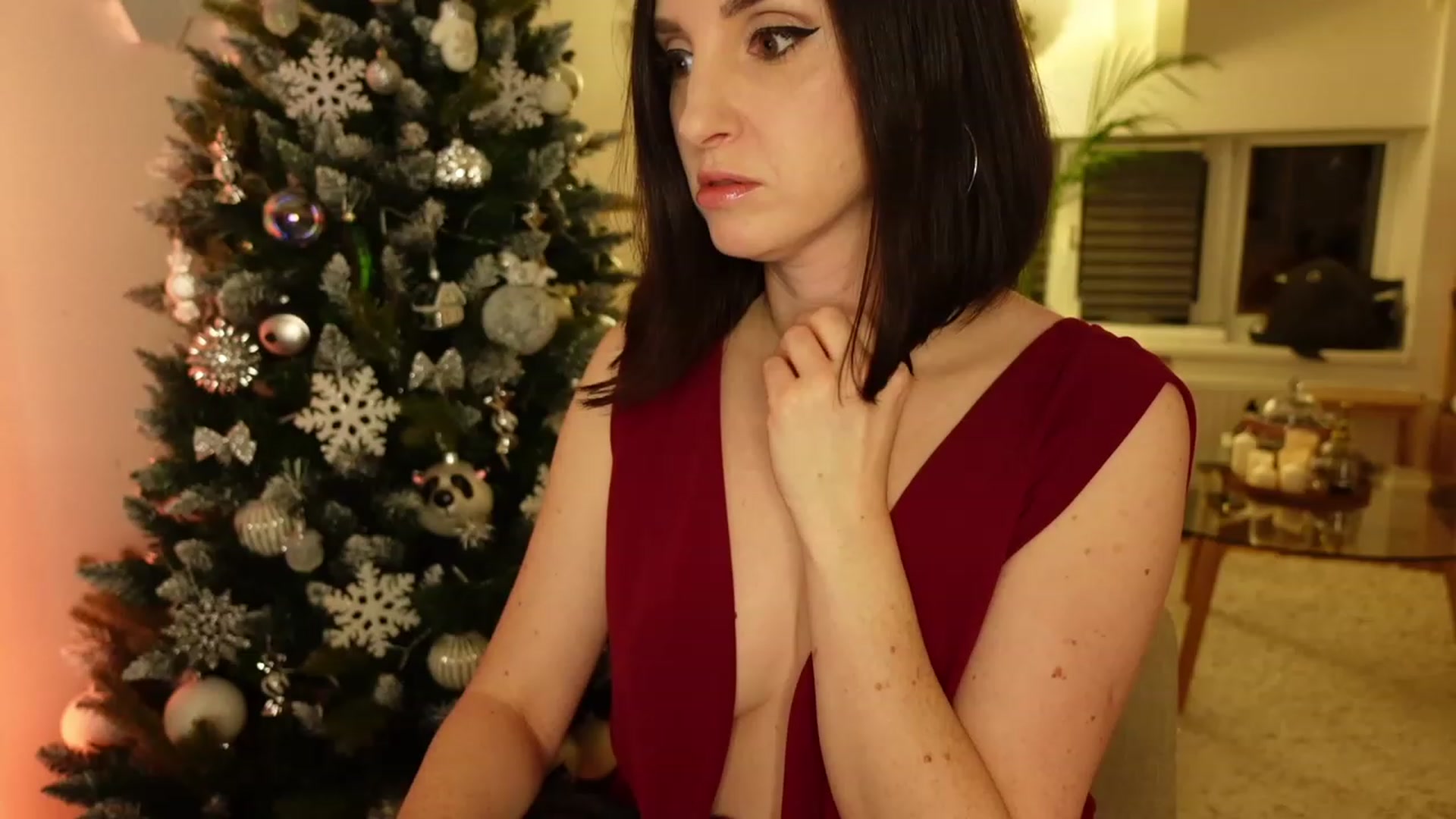 Gallery image thumbnail from Maddie's myfreecams stream on, 01/15/2024, 24:52 image 3 of 20