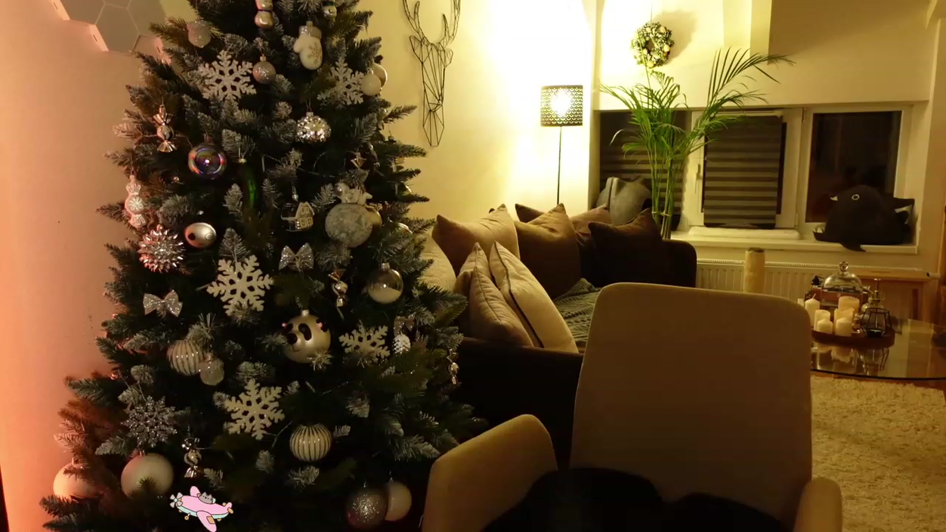 Gallery image thumbnail from Maddie's myfreecams stream on, 01/15/2024, 04:12 image 15 of 20