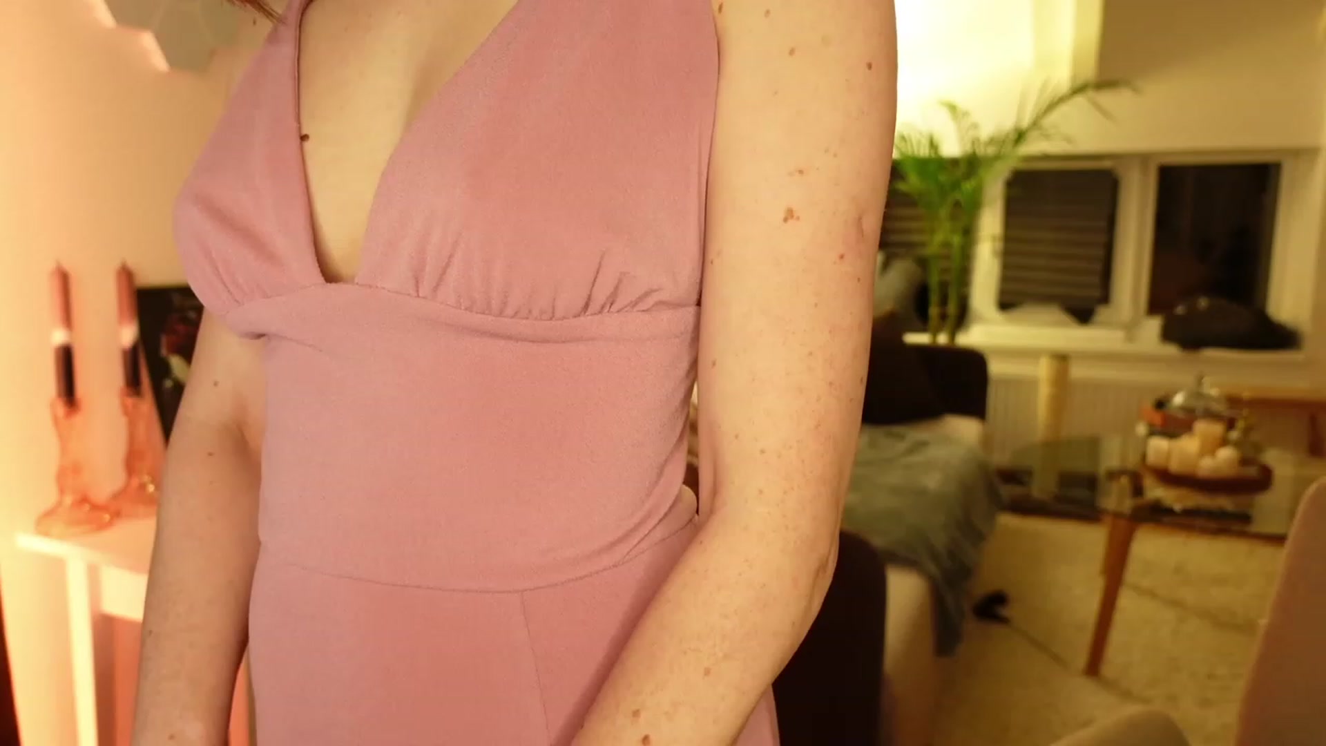 Gallery image thumbnail from Maddie's myfreecams stream on, 01/22/2024, 24:34 image 14 of 20