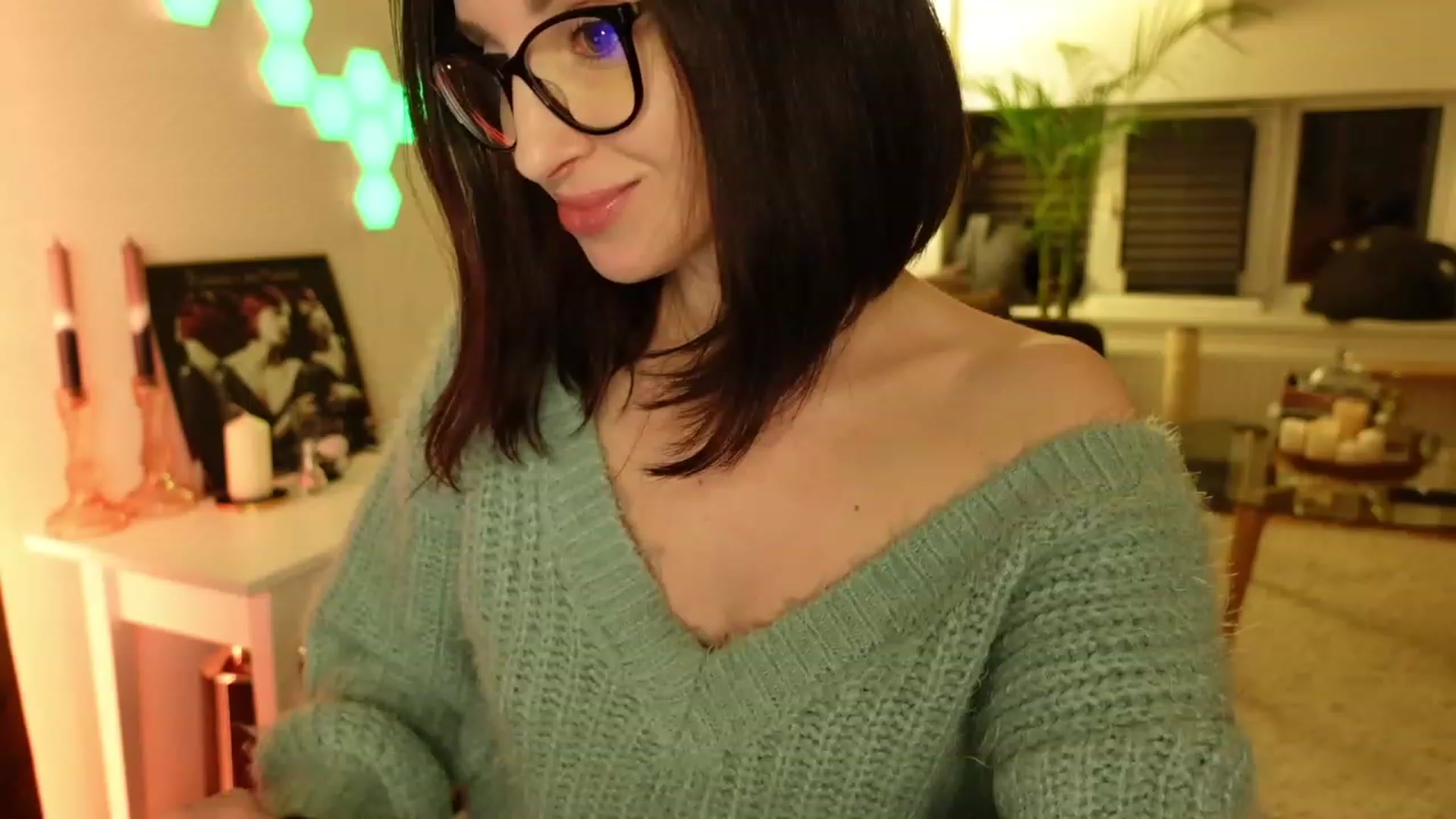 Gallery image thumbnail from Maddie's myfreecams stream on, 01/23/2024, 03:43 image 1 of 20