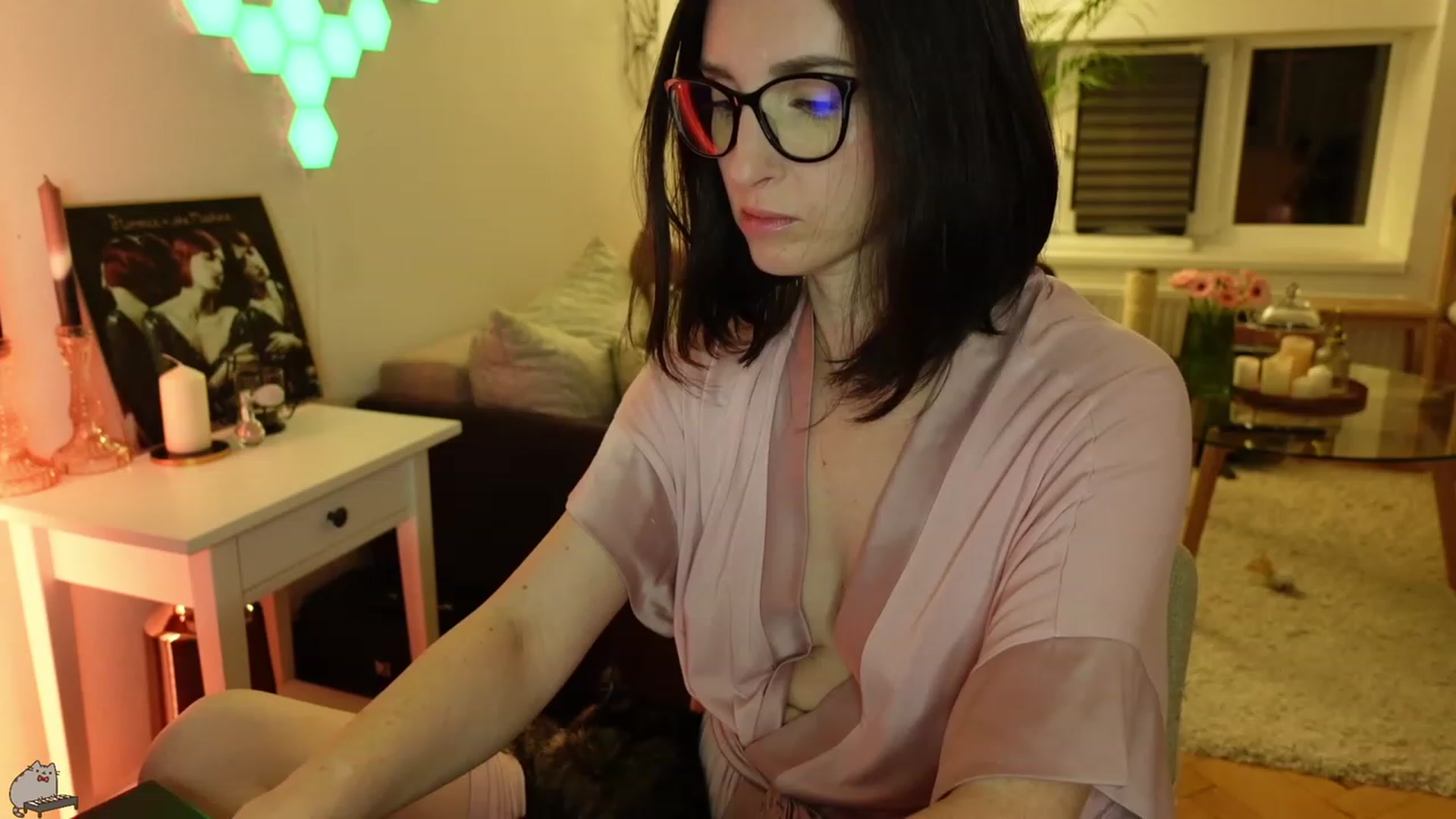 Gallery image thumbnail from Maddie's myfreecams stream on, 01/25/2024, 01:04 image 7 of 20