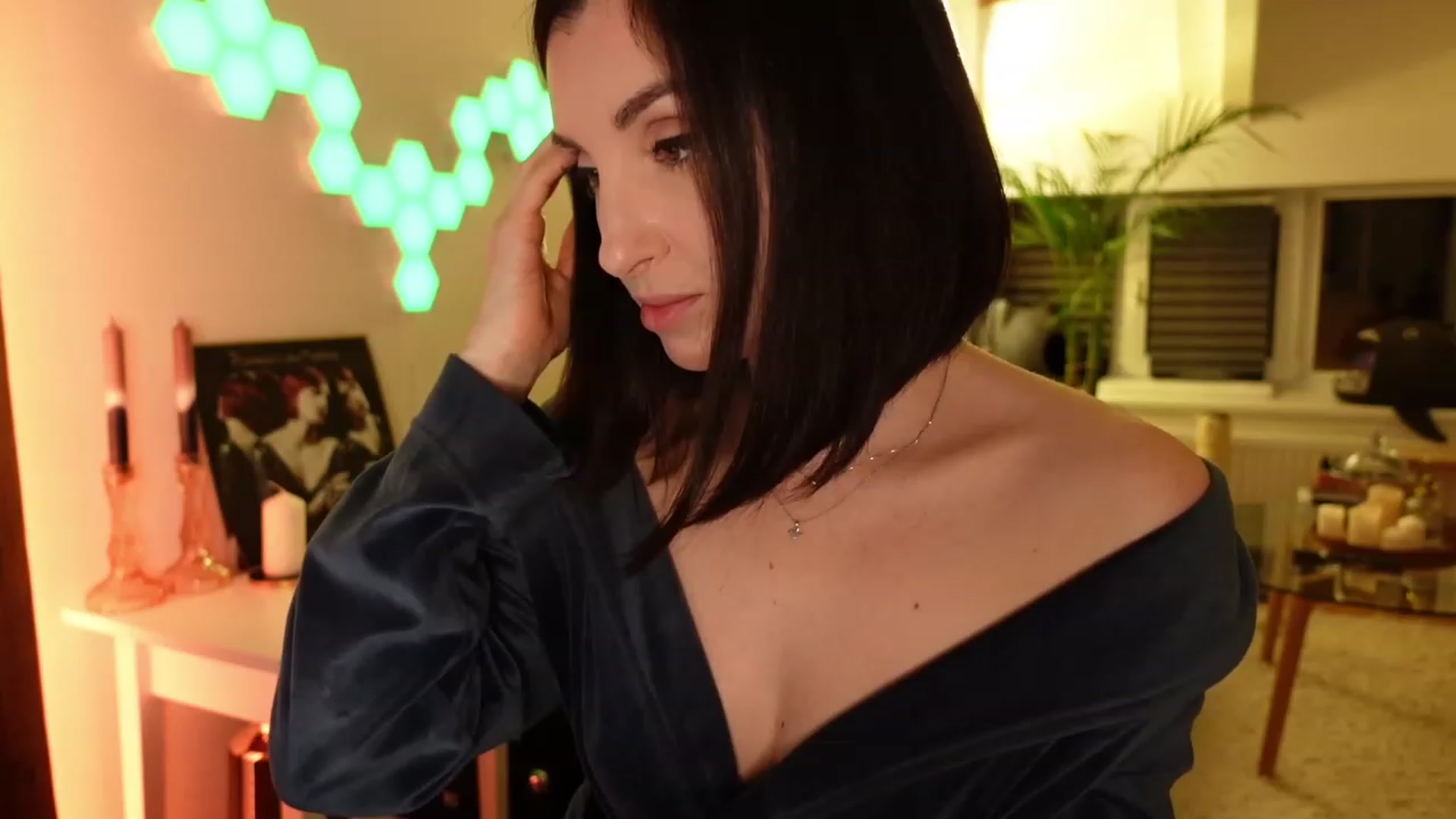 Gallery image thumbnail from Maddie's myfreecams stream on, 01/26/2024, 01:30 image 2 of 20