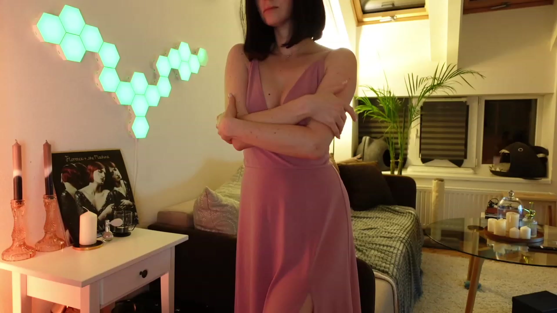 Gallery image thumbnail from Maddie's myfreecams stream on, 02/01/2024, 01:54 image 18 of 20