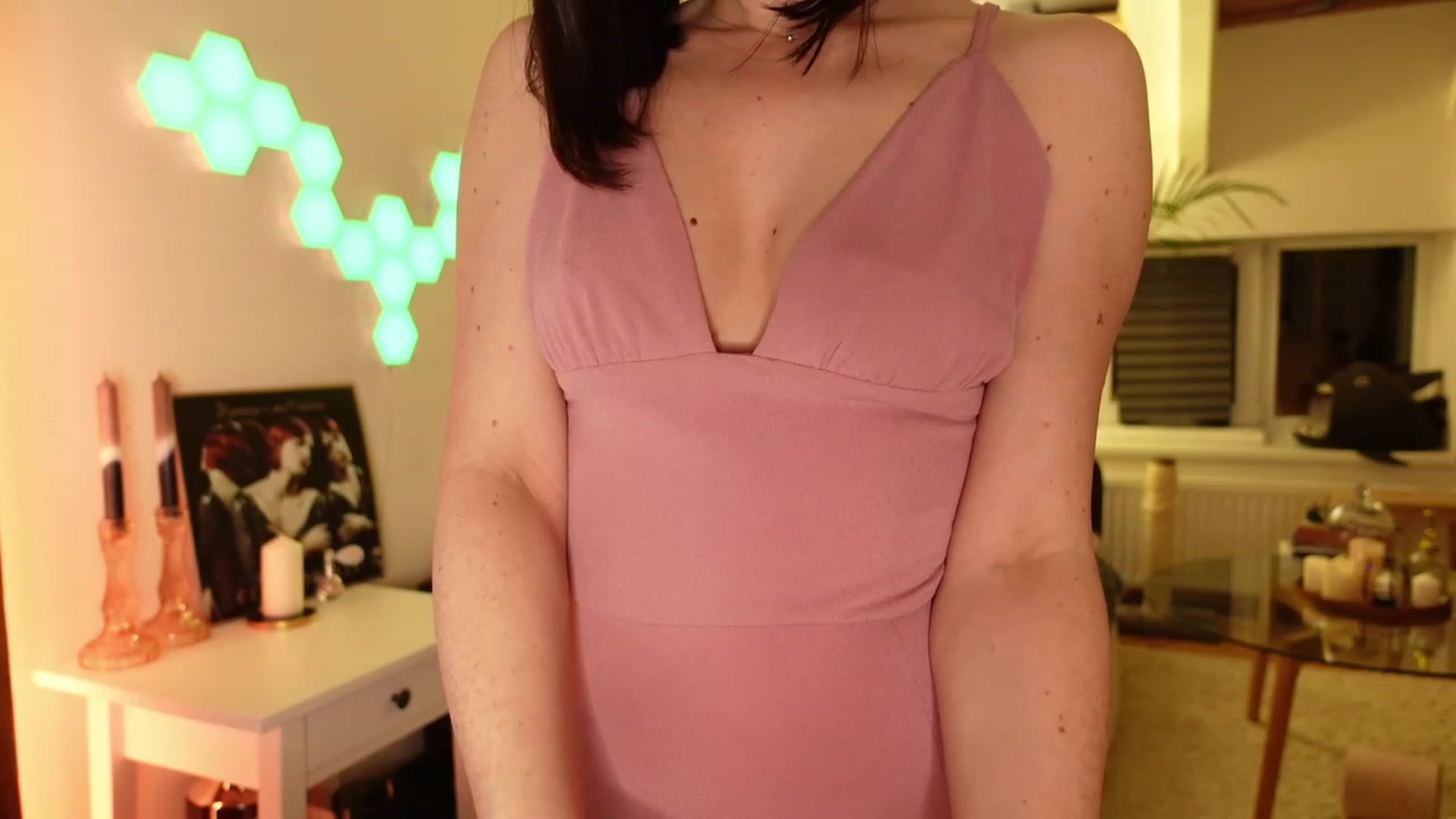 Gallery image thumbnail from Maddie's myfreecams stream on, 02/08/2024, 04:38 image 12 of 20