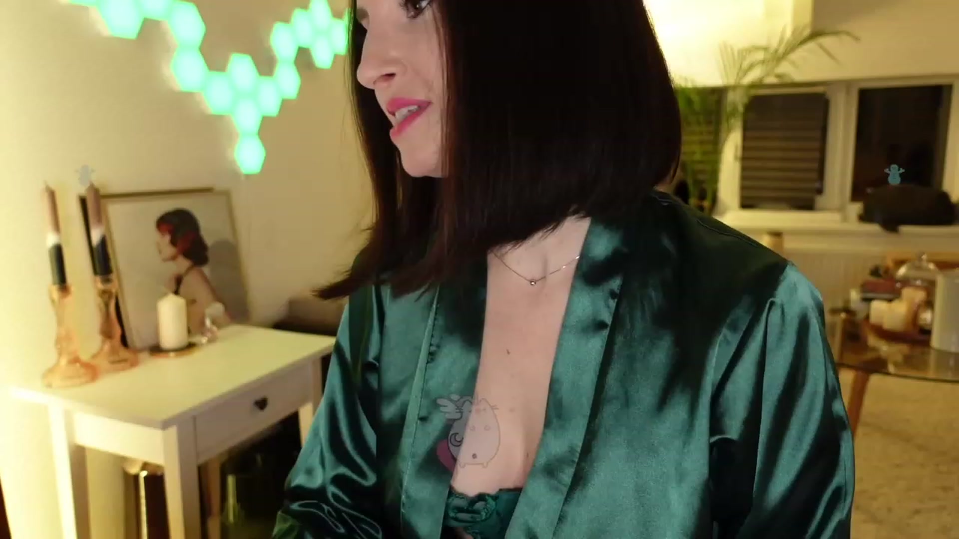 Gallery image thumbnail from Maddie's myfreecams stream on, 02/10/2024, 01:49 image 4 of 20