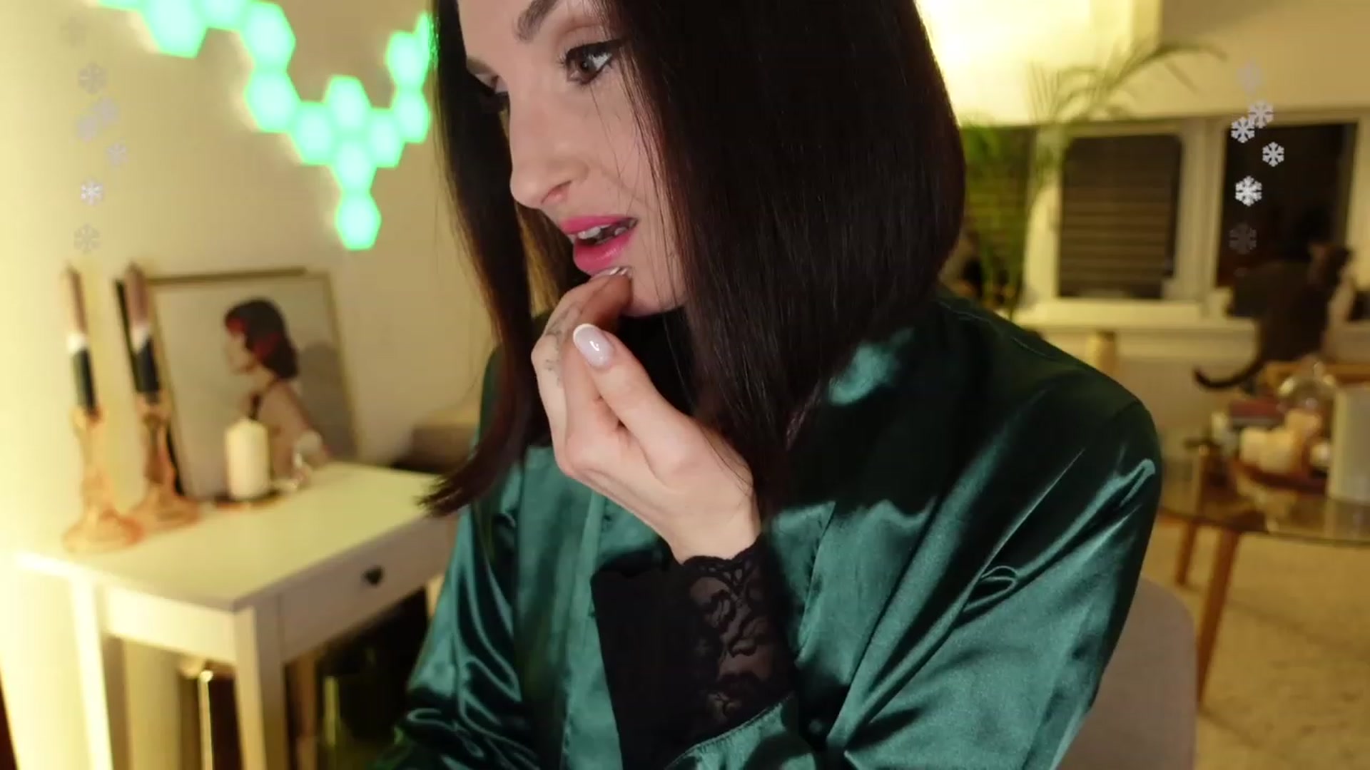 Gallery image thumbnail from Maddie's myfreecams stream on, 02/10/2024, 01:49 image 5 of 20