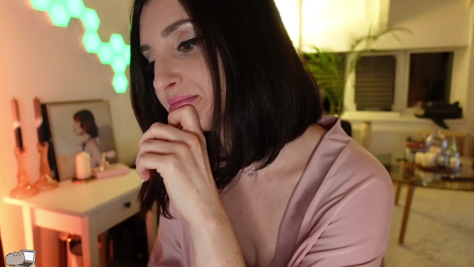 Gallery image thumbnail from Maddie's myfreecams stream on, 02/16/2024, 03:45 image 2 of 20