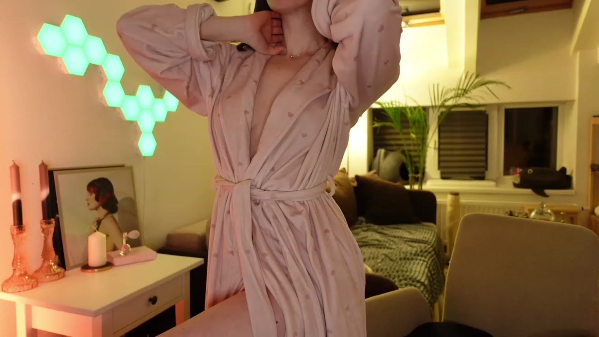 Gallery image thumbnail from Maddie's myfreecams stream on, 02/17/2024, 02:35 image 8 of 20