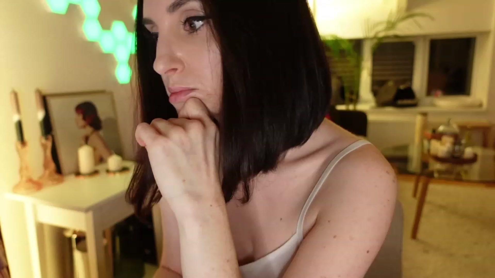 Gallery image thumbnail from Maddie's myfreecams stream on, 02/18/2024, 21:56 image 5 of 20